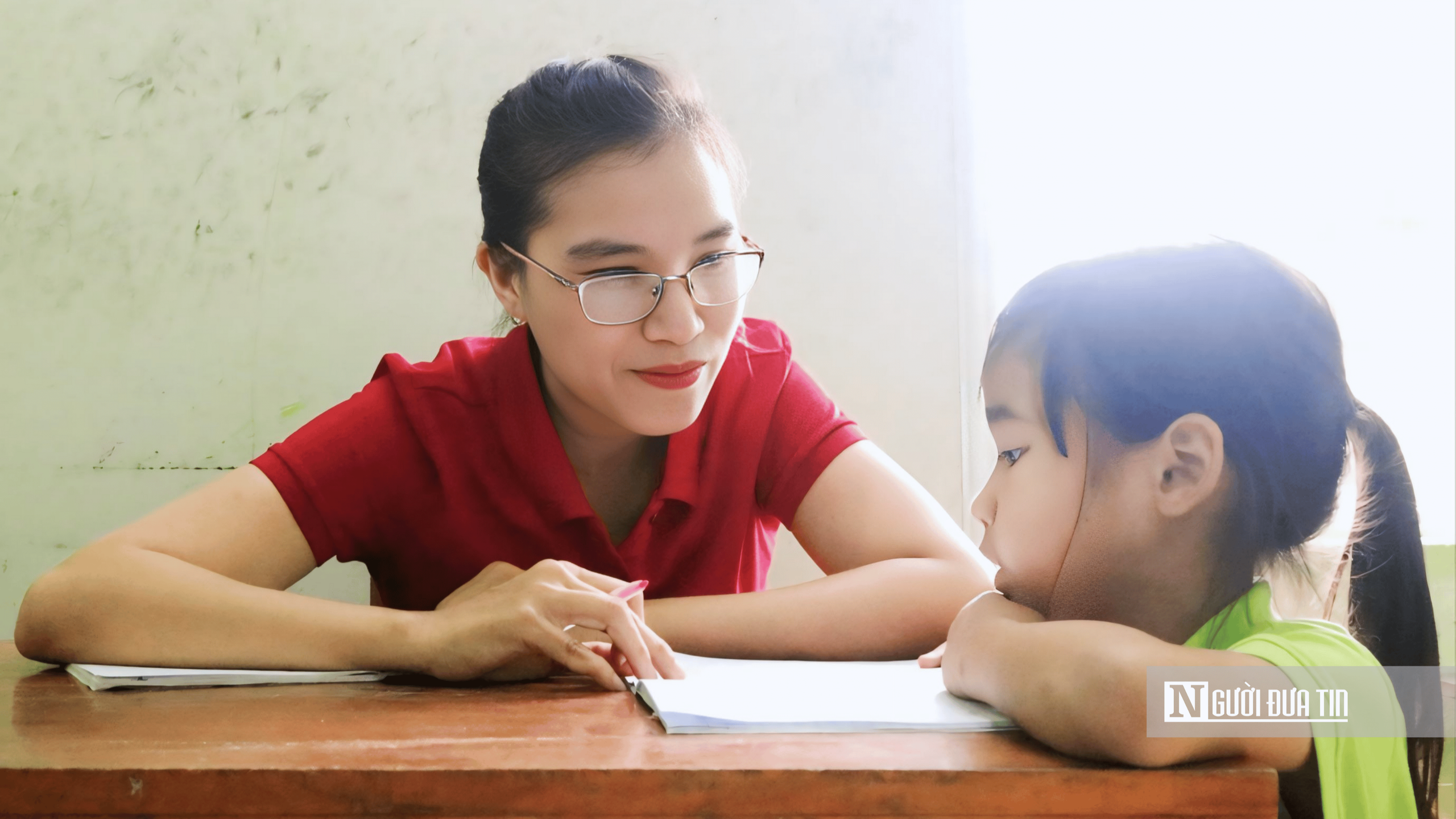 Người thầy phải luôn nuôi dưỡng tình yêu nghề, sẻ chia và yêu thương- Ảnh 6.