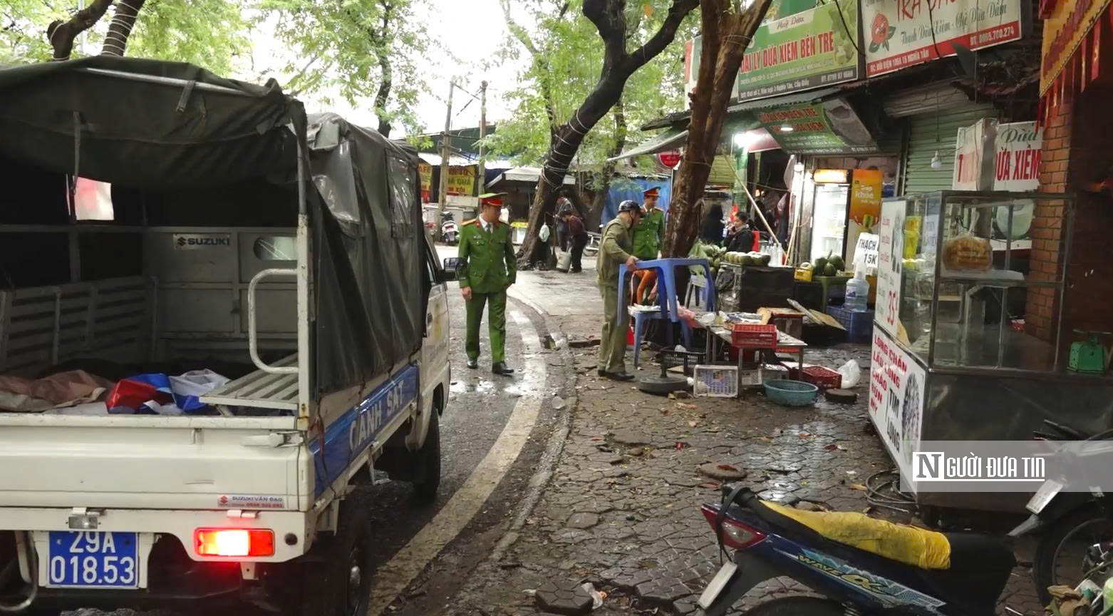 Quyết dẹp chợ cóc, chợ tạm, trả lại vỉa hè cho người dân- Ảnh 7.