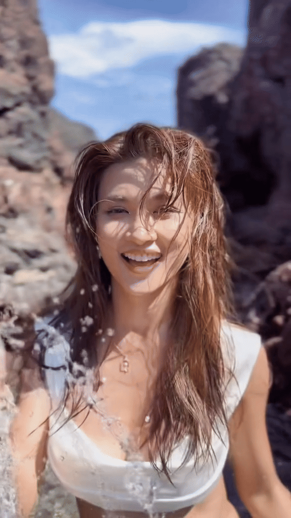 Nữ NSƯT là tuyệt sắc mỹ nhân, trước tin đồn tình cảm ở tuổi 38 - Ảnh 4.