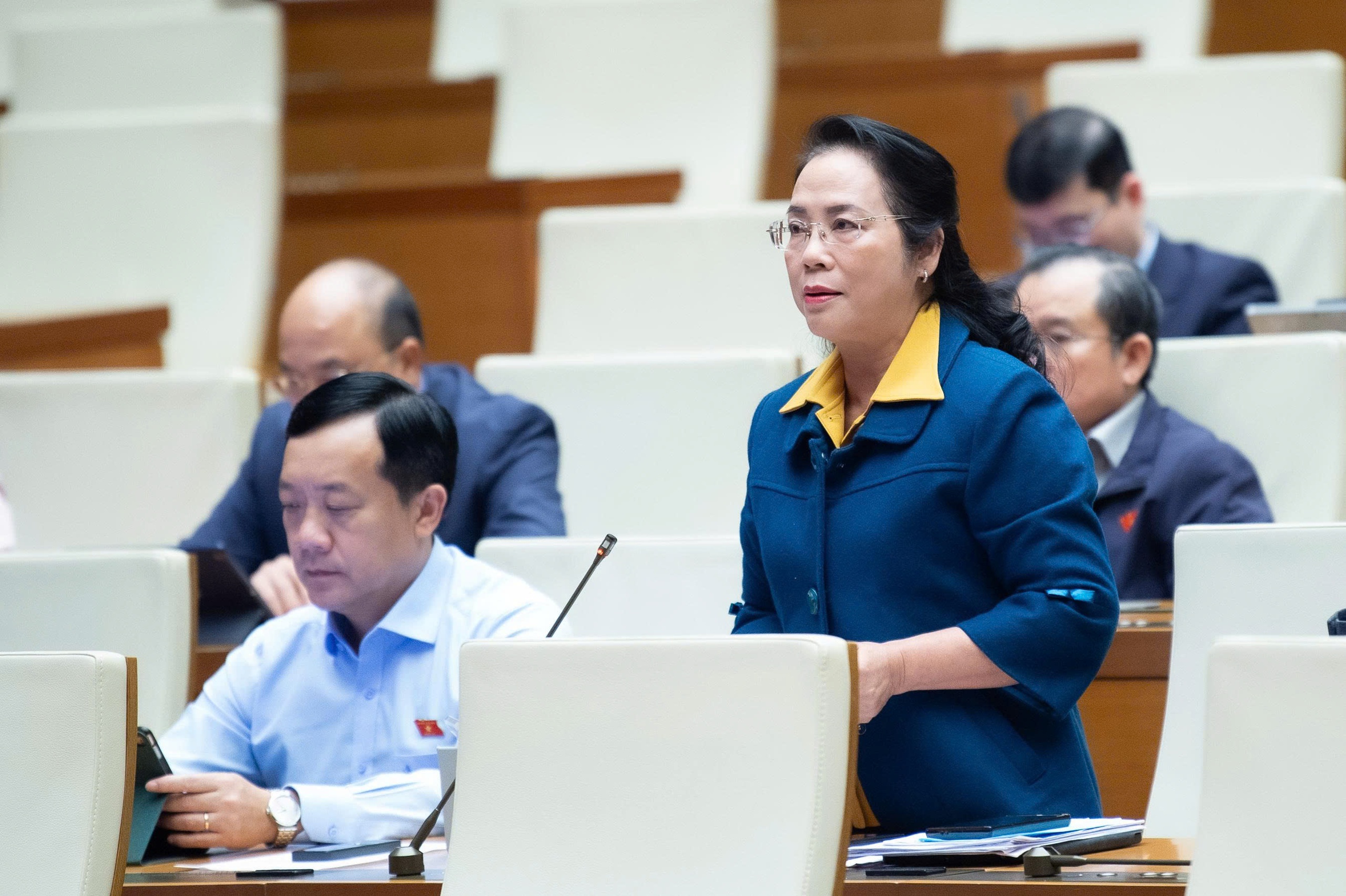 Đánh thuế chuyển nhượng vàng miếng là phù hợp, đưa thị trường về đúng bản chất - Ảnh 2.