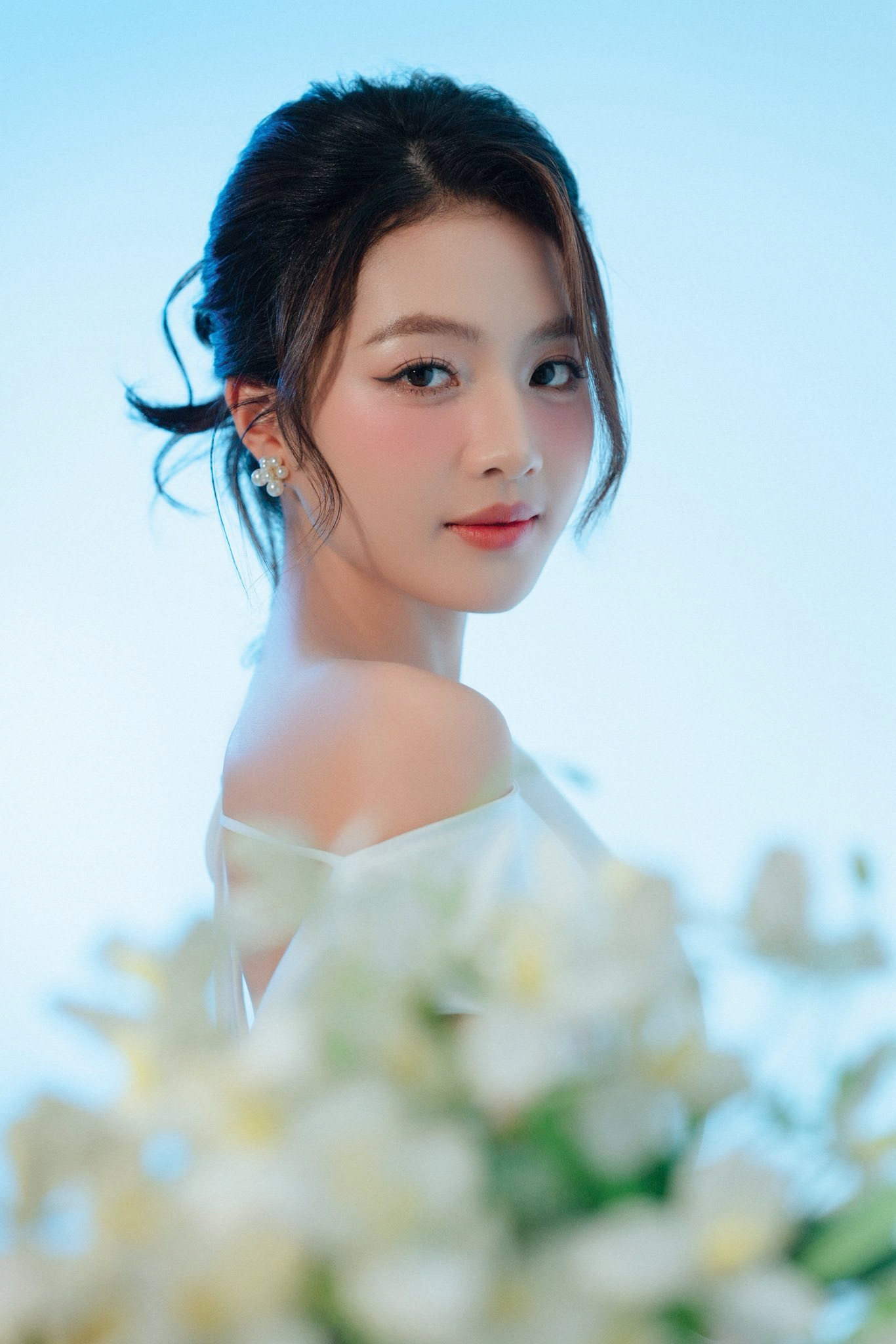 "Ngọc nữ thế hệ mới" sở hữu vẻ đẹp trong trẻo, style đời thường xuất sắc - Ảnh 1.