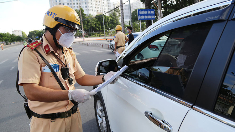 15 lỗi vi phạm giao thông của tài xế ô tô có mức phạt nặng nhất- Ảnh 1. 15 lỗi vi phạm giao thông của tài xế ô tô có mức phạt nặng nhất- Ảnh 1.