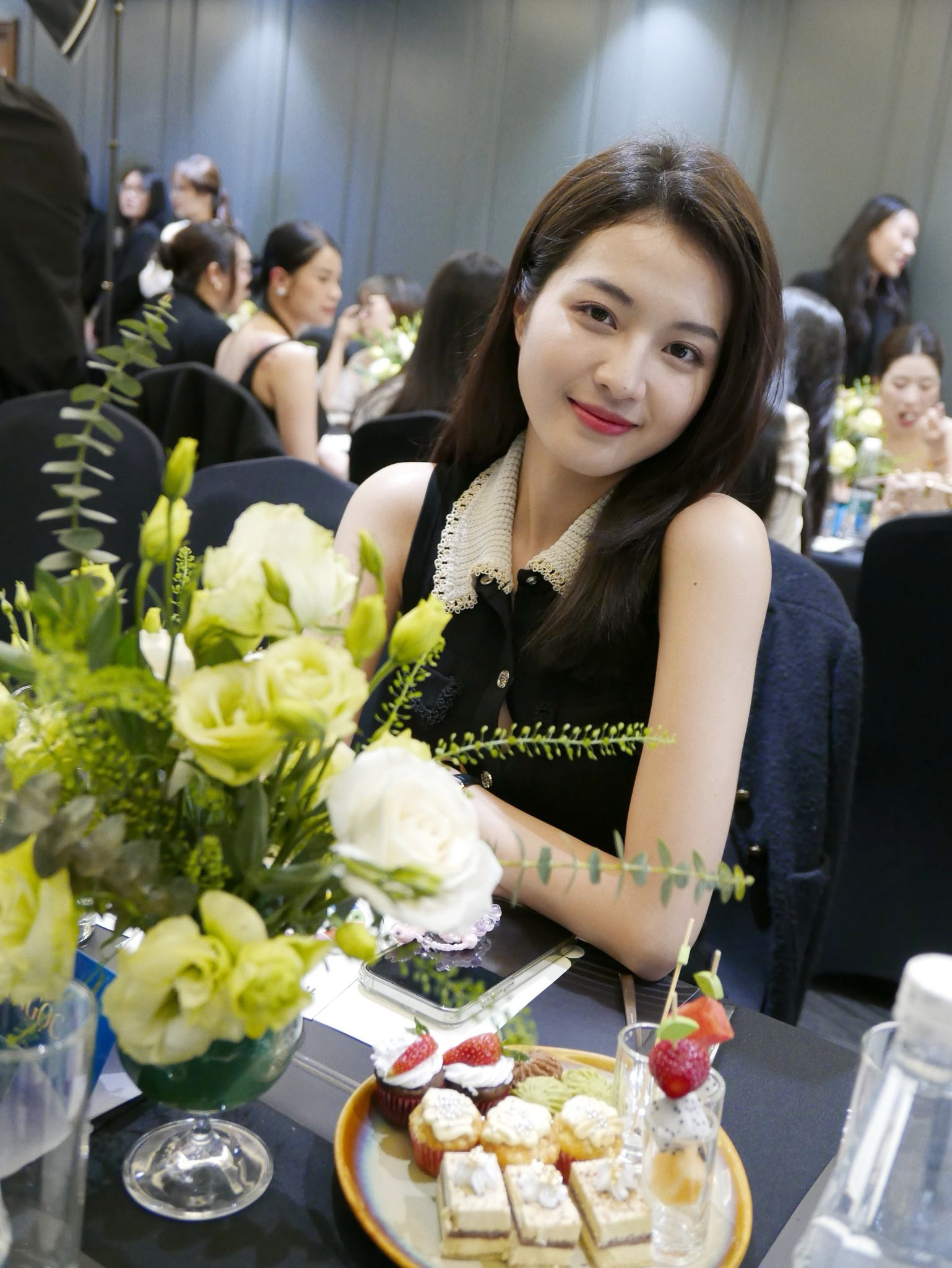 "Ngọc nữ thế hệ mới" sở hữu vẻ đẹp trong trẻo, style đời thường xuất sắc - Ảnh 7.