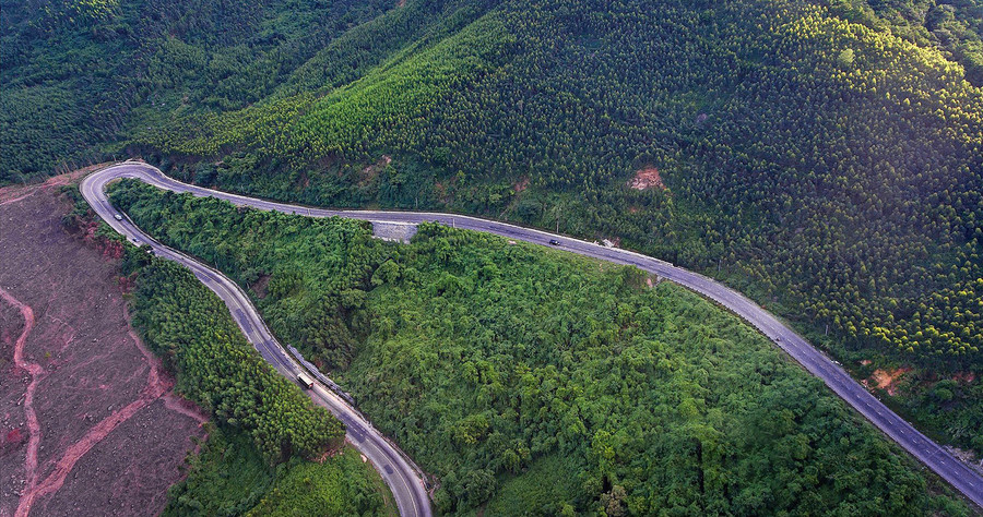 Từ chuyện đèo An Khê sạt lở - Ảnh 2.