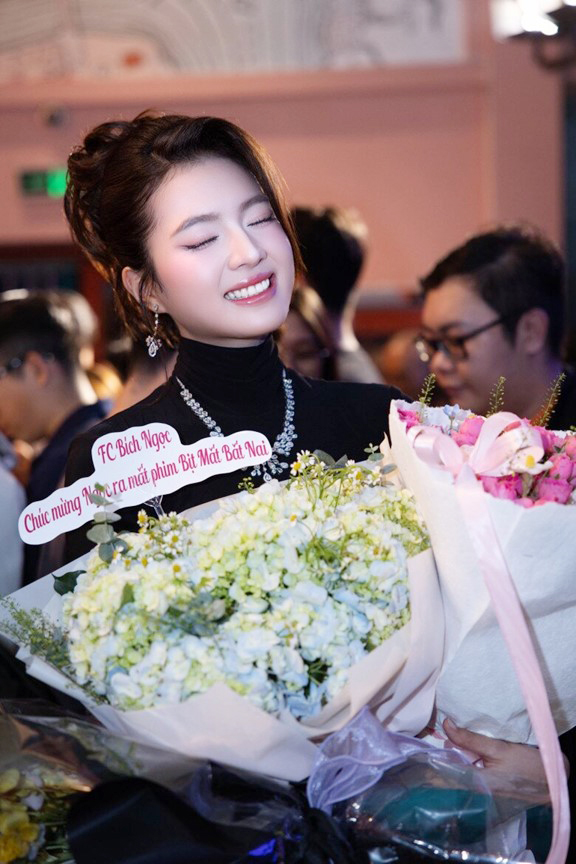 "Ngọc nữ thế hệ mới" sở hữu vẻ đẹp trong trẻo, style đời thường xuất sắc - Ảnh 13.