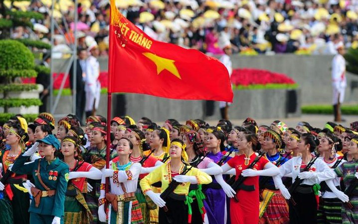 Bản tin 22/11: Đại học nào dẫn đầu cả nước về số lượng tân giáo sư, phó giáo sư năm 2025 - Ảnh 2.