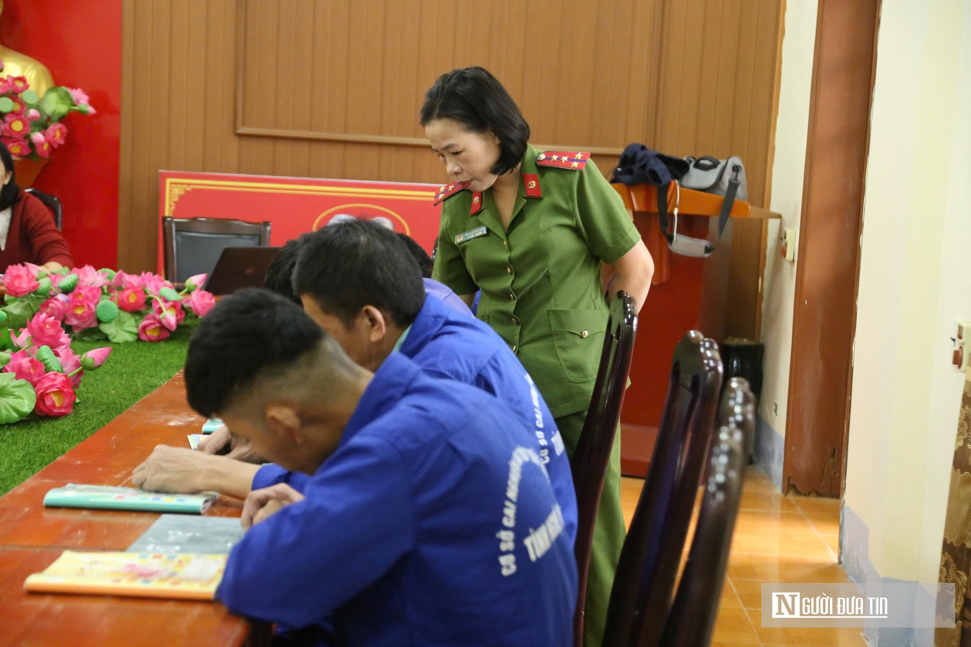 Lớp học đặc biệt thắp lên hy vọng làm lại cuộc đời của những người lầm lỡ- Ảnh 3. Lớp học đặc biệt thắp lên hy vọng làm lại cuộc đời của những người lầm lỡ- Ảnh 3.