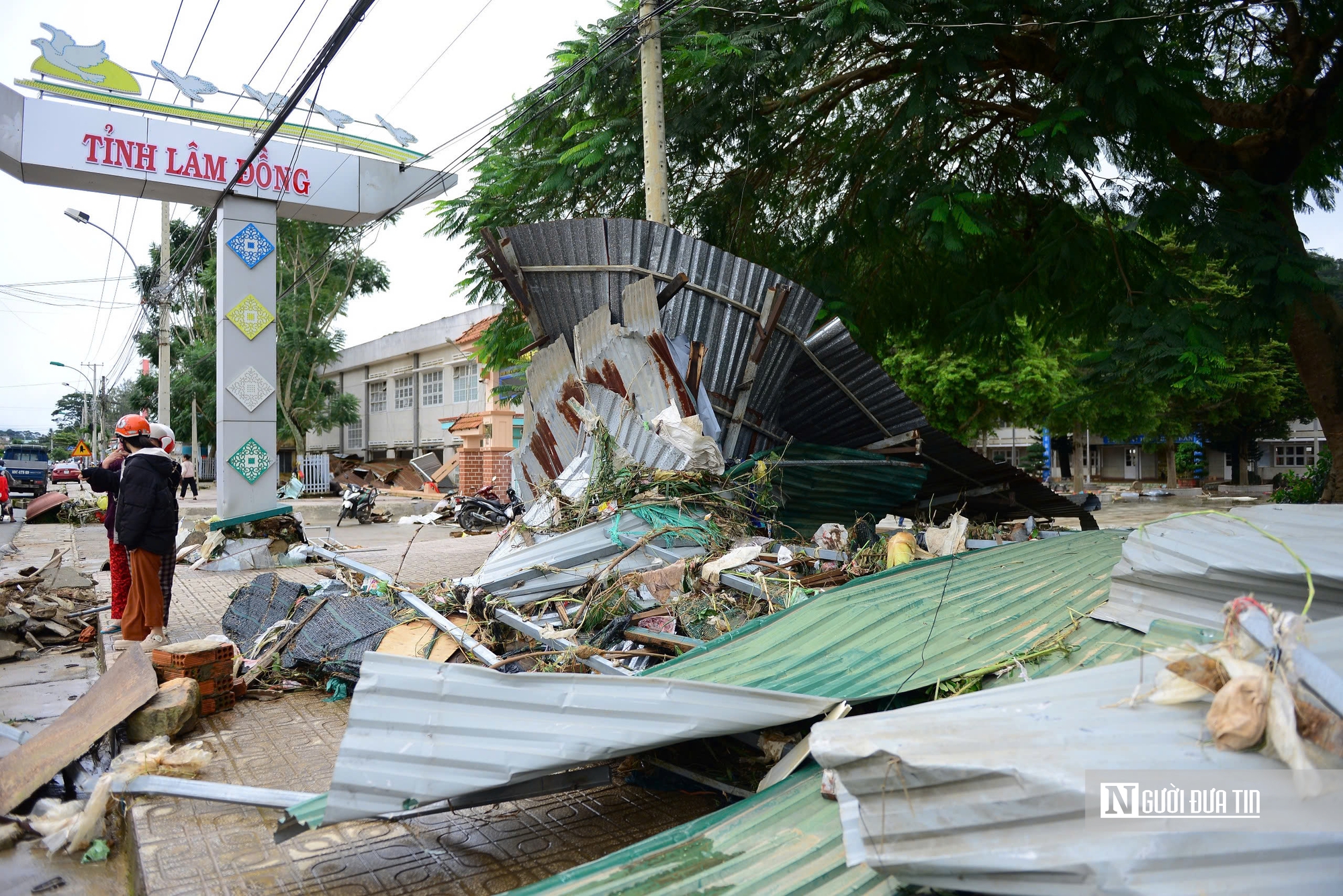 Lũ lịch sử quét qua Lâm Đồng, người dân “chỉ kịp chạy”- Ảnh 3.