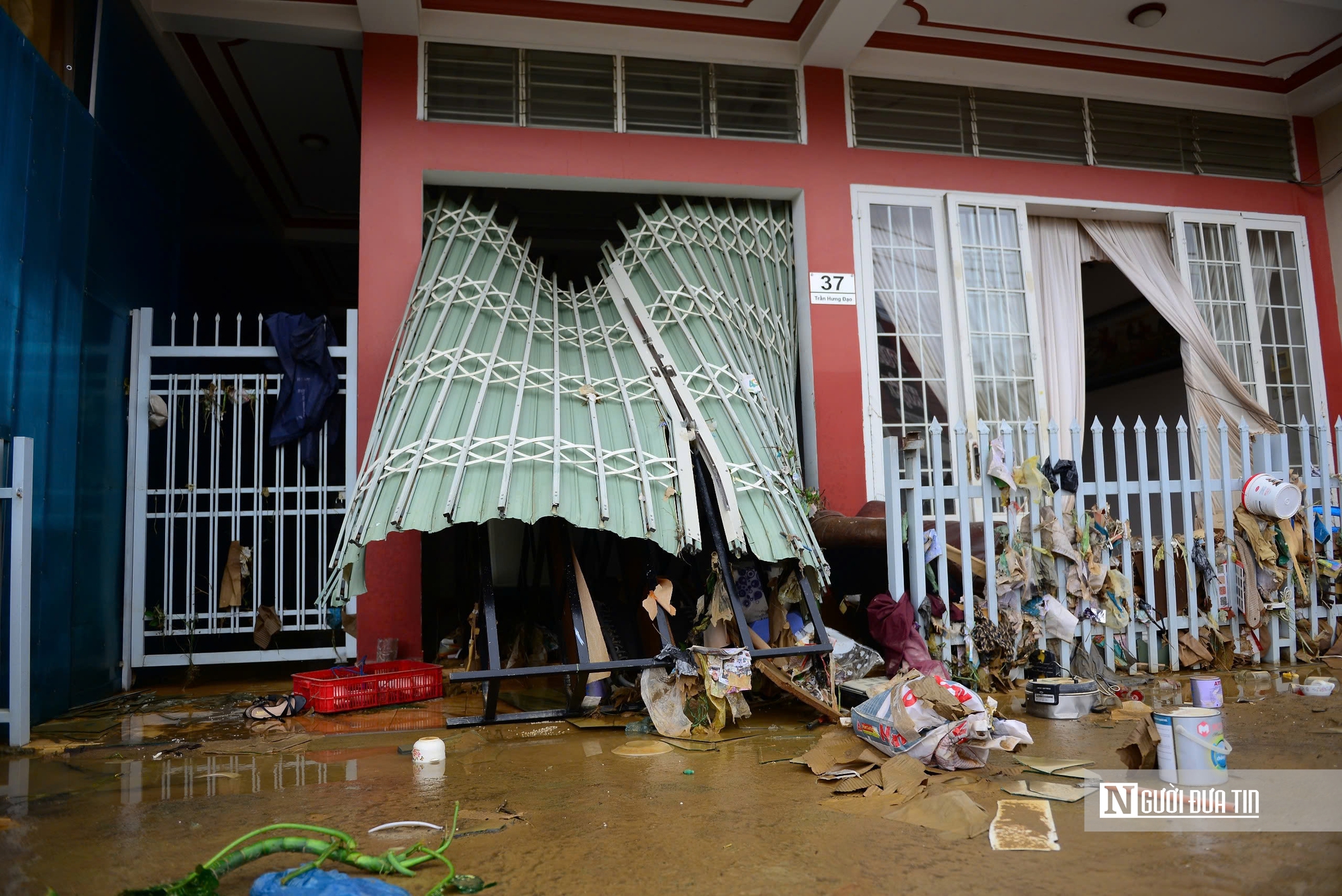 Lũ lịch sử quét qua Lâm Đồng, người dân “chỉ kịp chạy”- Ảnh 5.