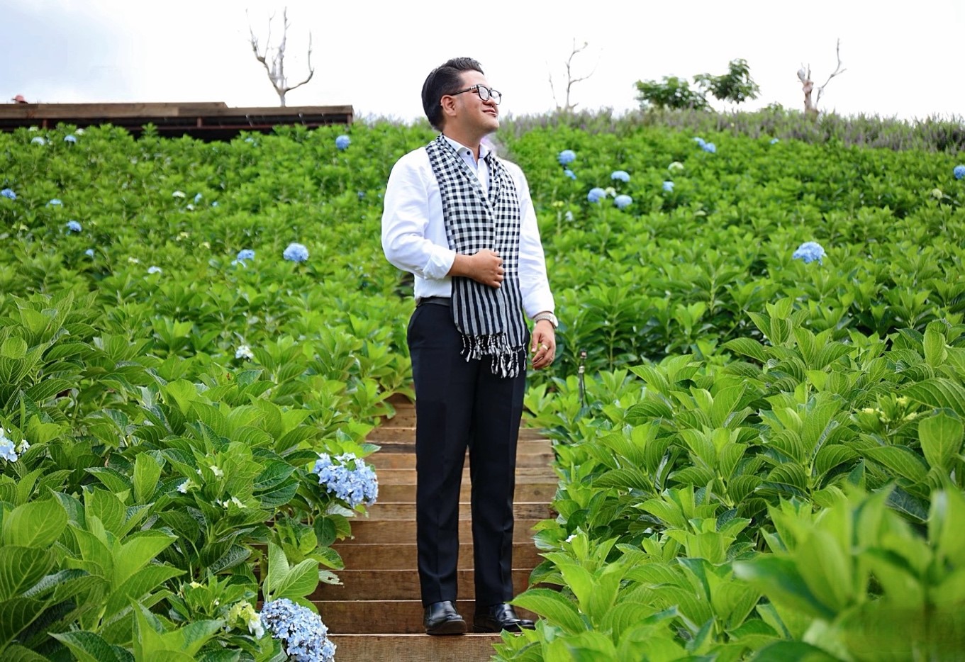 Thạc sĩ - Nhà báo – Đạo diễn Lê Mẫn: Ngọn lửa tri thức và trái tim người thầy  - Ảnh 1.