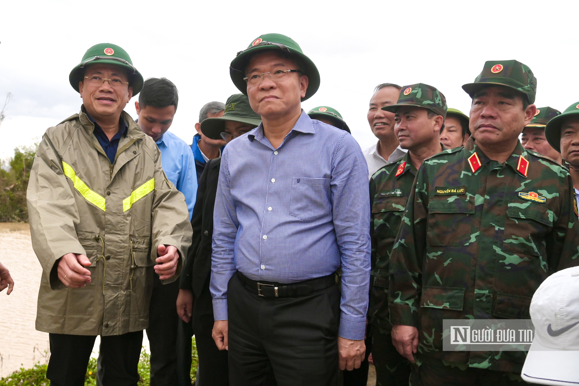 Phó Thủ tướng Lê Thành Long kiểm tra công tác khắc phục lũ lụt, động viên bà con vùng rốn lũ Gia Lai- Ảnh 3.