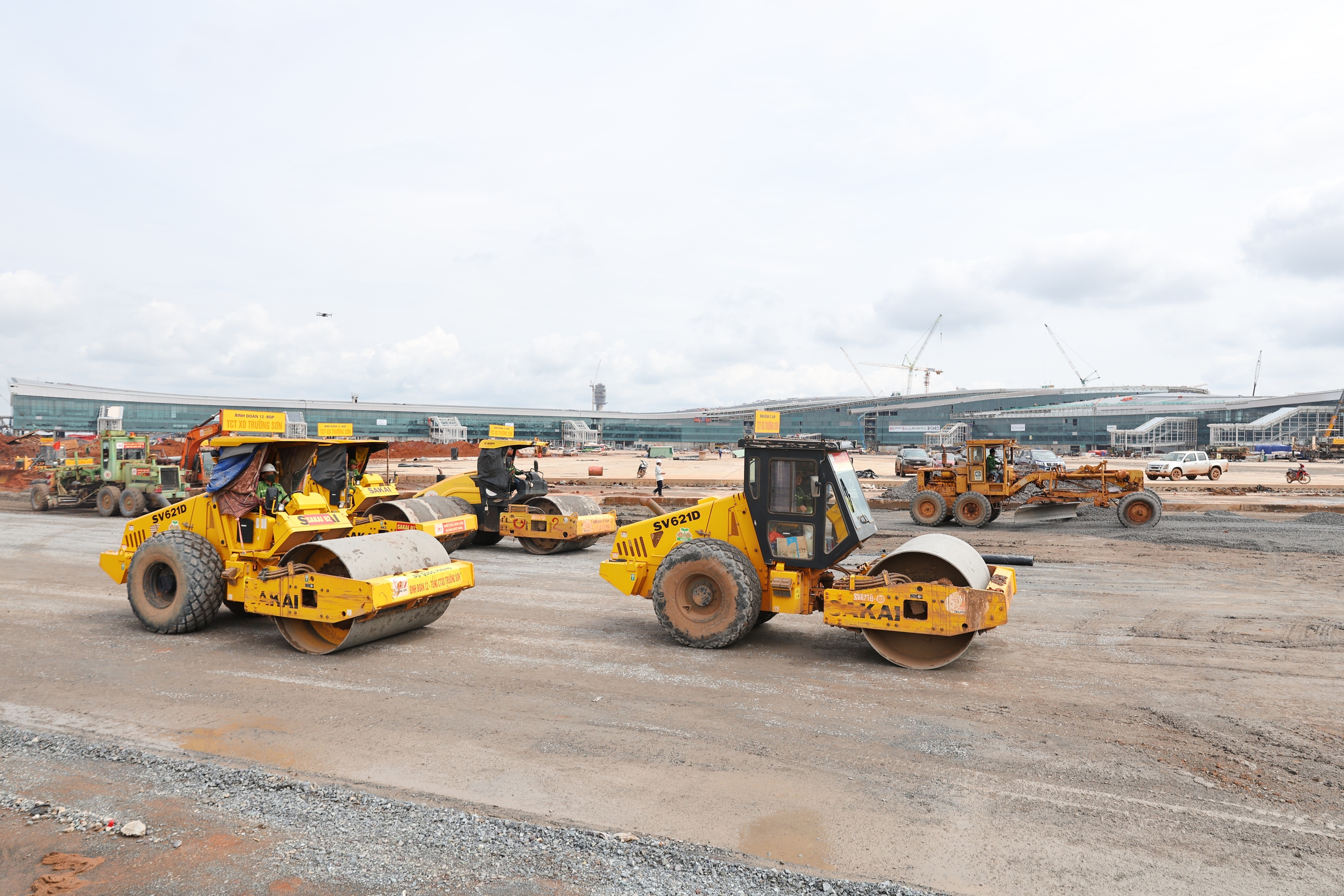 Hình ảnh mới nhất bên trong sân bay Long Thành cận ngày đón chuyến bay đầu tiên - Ảnh 2.