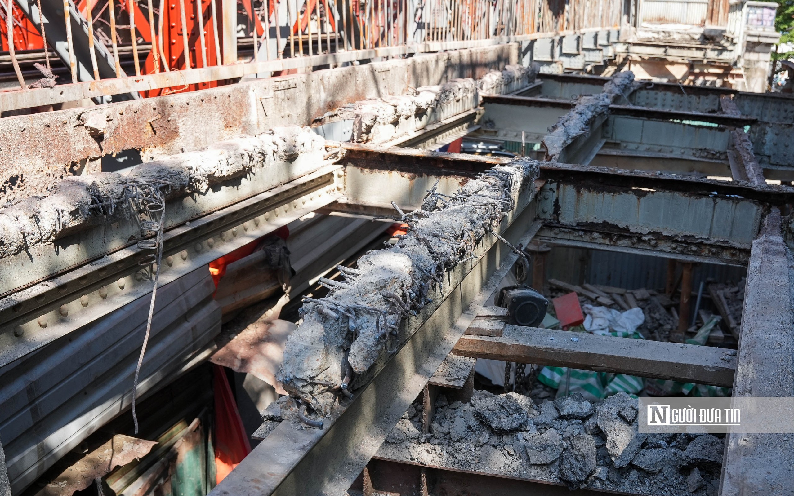 Hà Nội: Cận cảnh tu sửa cầu Trần Nhật Duật  - Ảnh 10.