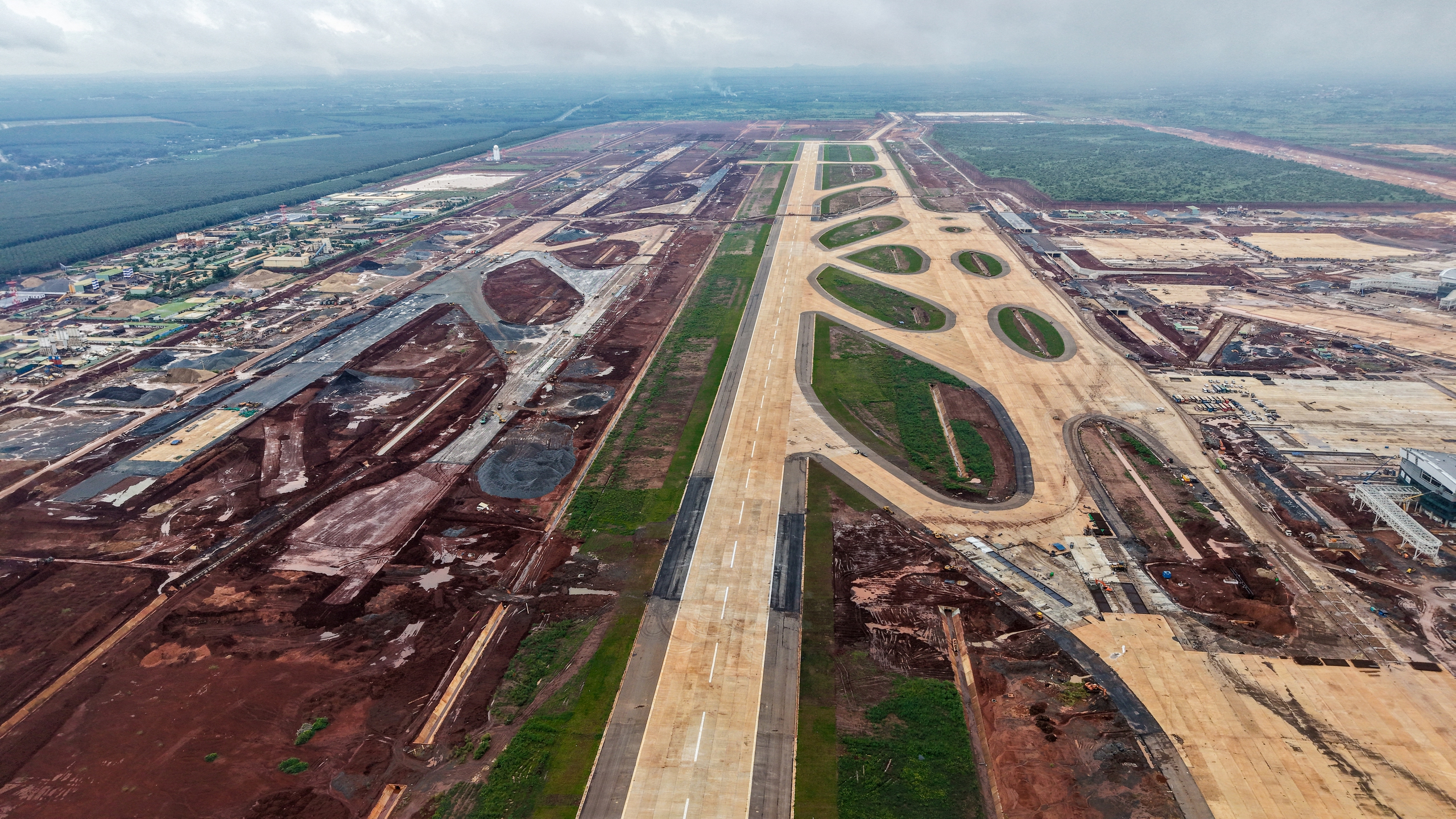 Hình ảnh mới nhất bên trong sân bay Long Thành cận ngày đón chuyến bay đầu tiên - Ảnh 29.