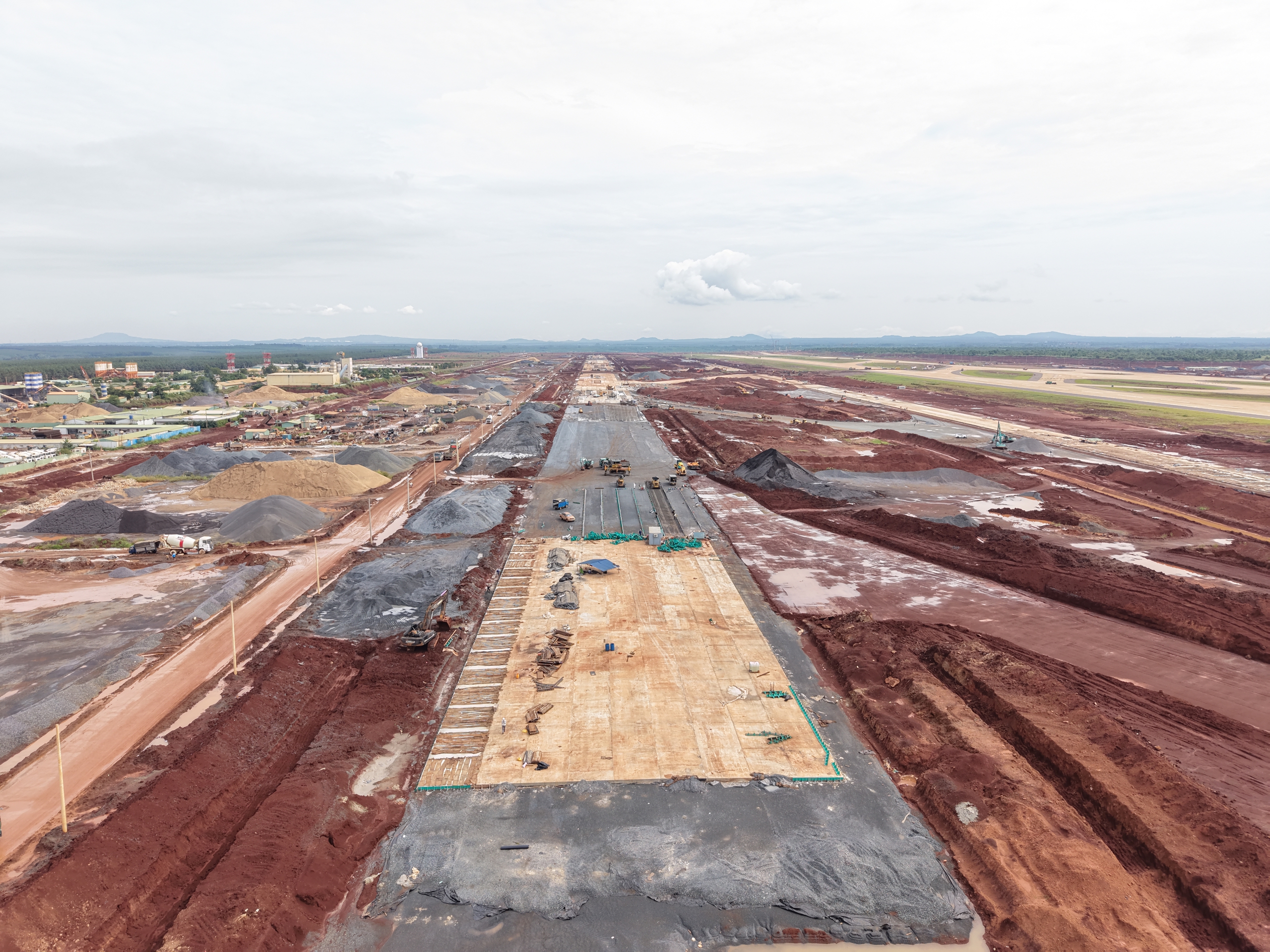 Hình ảnh mới nhất bên trong sân bay Long Thành cận ngày đón chuyến bay đầu tiên - Ảnh 10.