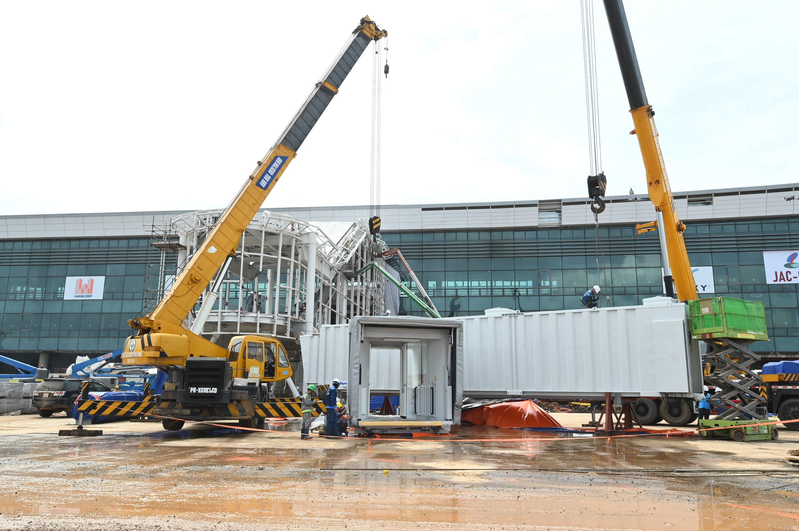 Hình ảnh mới nhất bên trong sân bay Long Thành cận ngày đón chuyến bay đầu tiên - Ảnh 13.