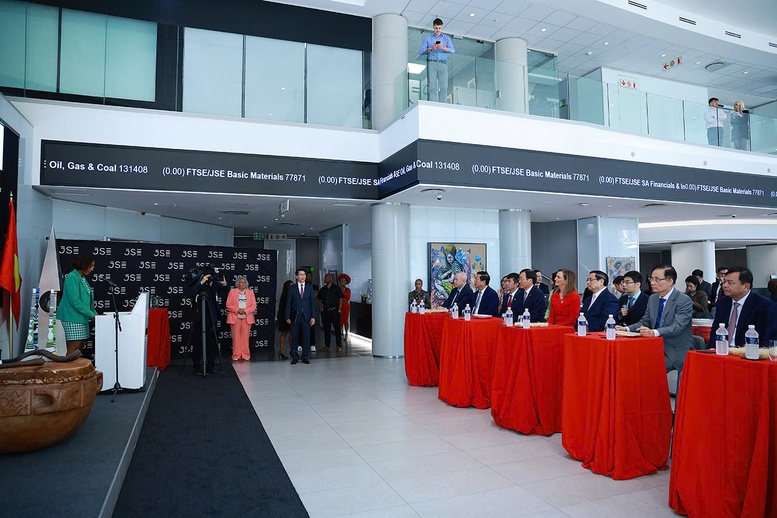 Thủ tướng thăm, làm việc tại thị trường chứng khoán lớn nhất châu Phi- Ảnh 3.