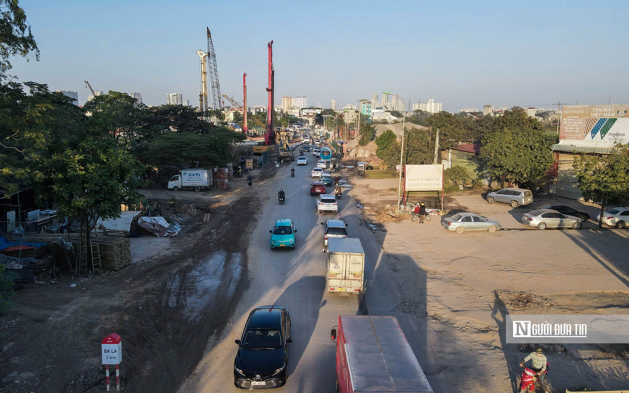 Hà Nội: Người dân khốn khổ vì bụi bẩn khi thi công Vành đai 4- Ảnh 2.