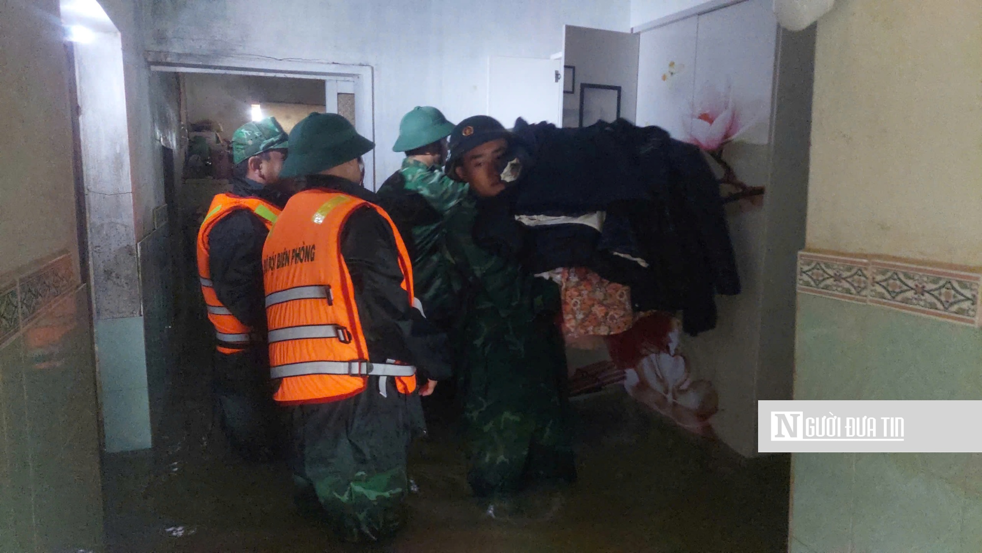 Gia Lai hỗ trợ khẩn cấp cho người dân sau lũ lịch sử- Ảnh 3. Gia Lai hỗ trợ khẩn cấp cho người dân sau lũ lịch sử- Ảnh 3.