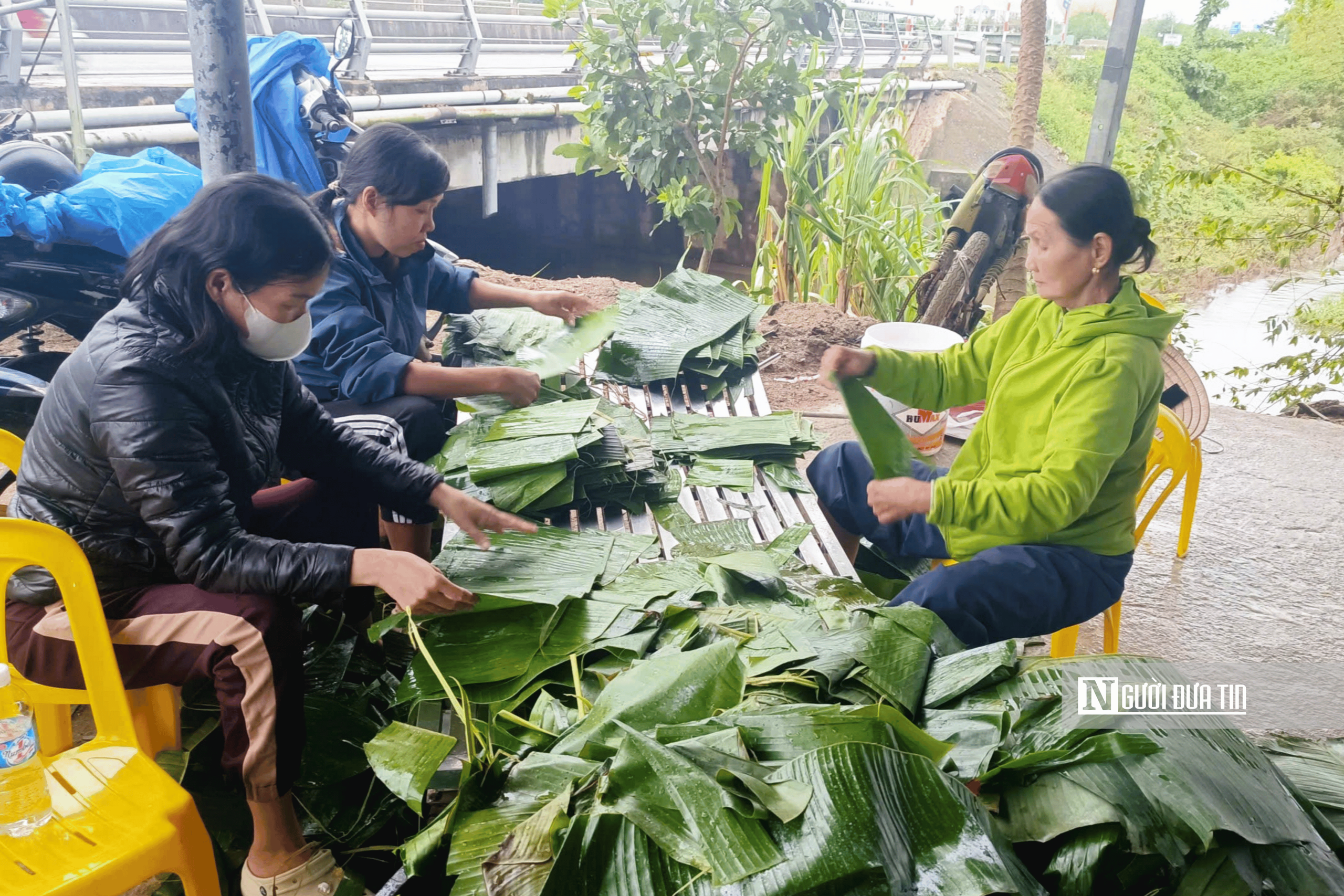 Vừa gánh thiệt hại do thiên tai, người dân Đà Nẵng chung tay ủng hộ đồng bào nơi tâm lũ Gia Lai, Đắk Lắk- Ảnh 6.