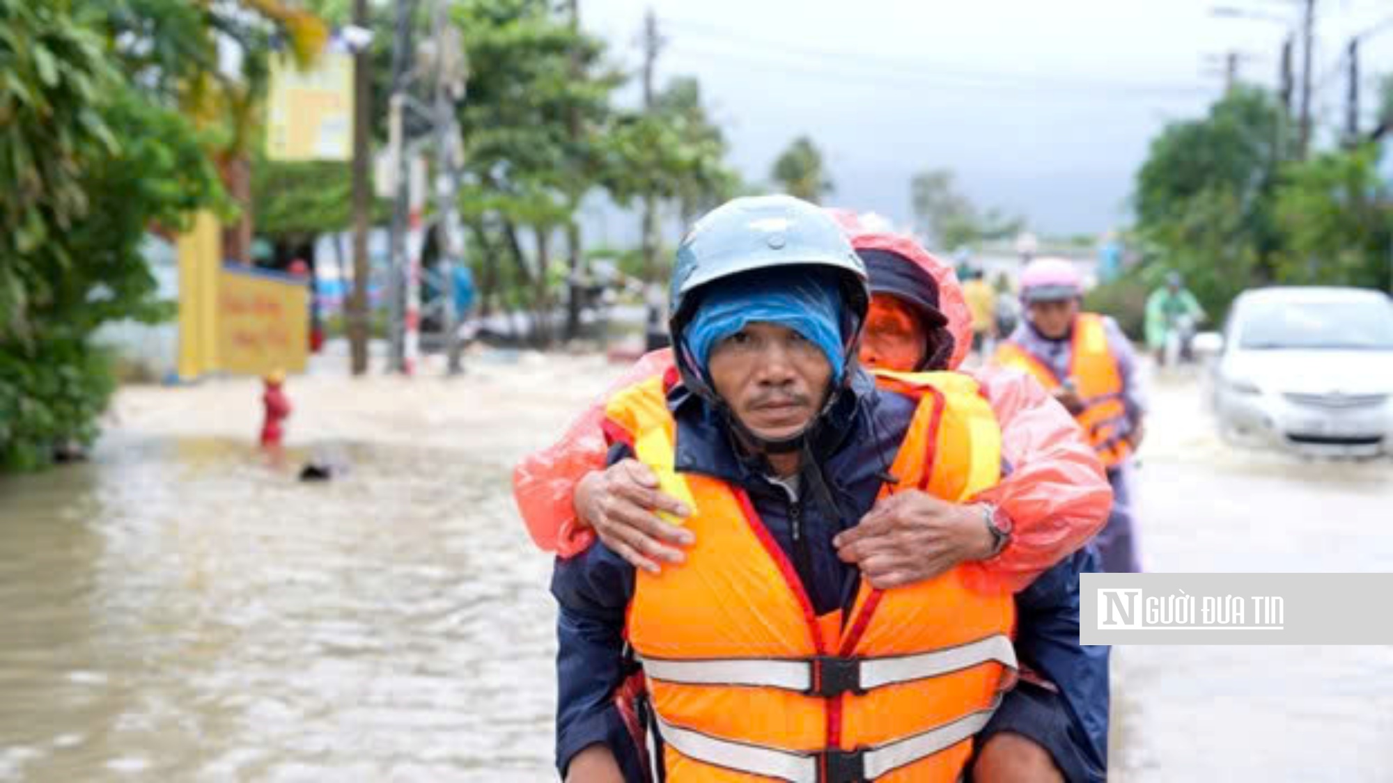 Đắk Lắk: Giao thông tê liệt, công tác cứu trợ gặp nhiều khó khăn- Ảnh 7.