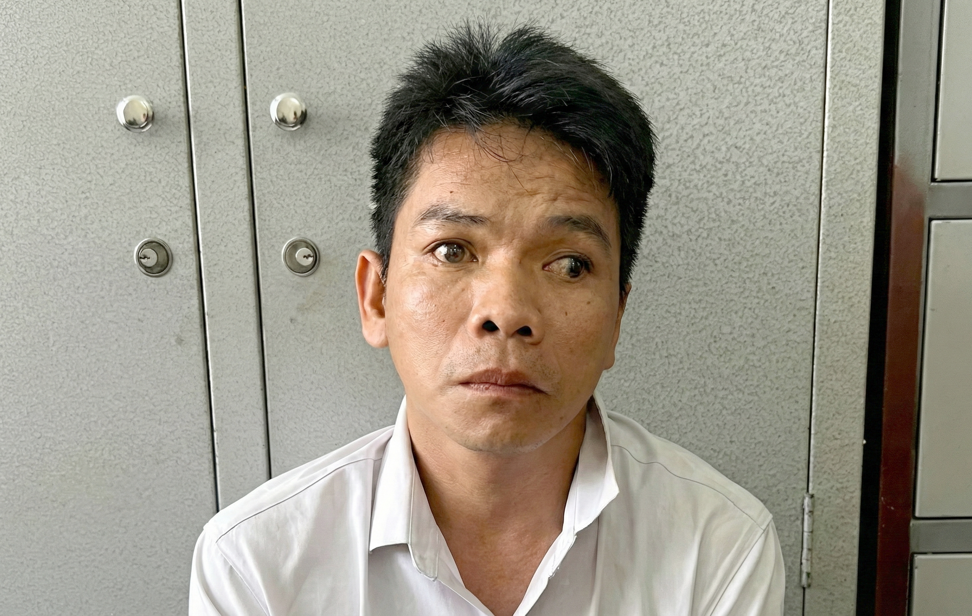 Tạm giữ hình sự nghi phạm dùng dao tấn công thai phụ khiến nạn nhân nguy kịch- Ảnh 1.