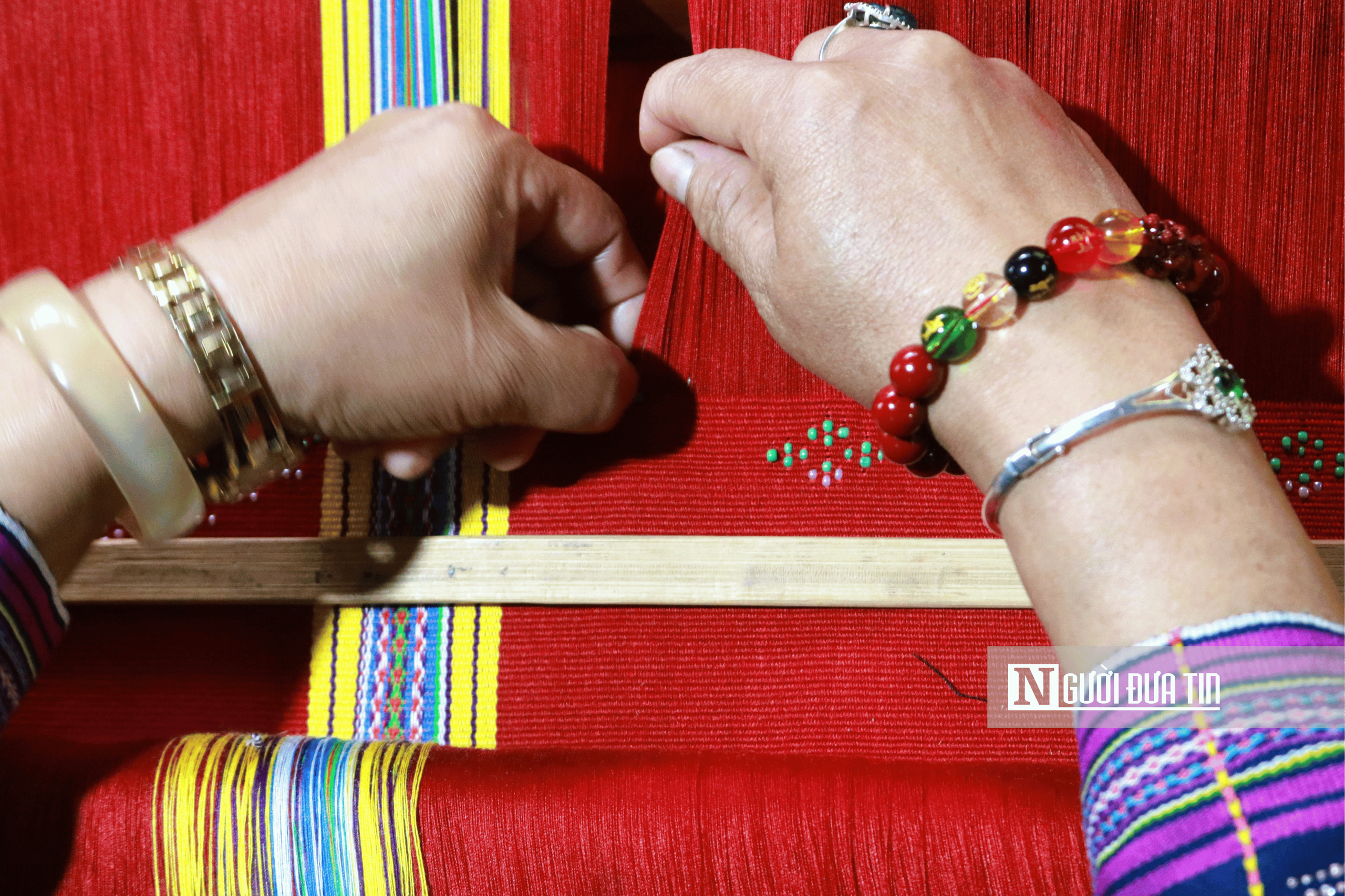 Những người lặng lẽ giữ hồn văn hóa giữa đại ngàn- Ảnh 7.