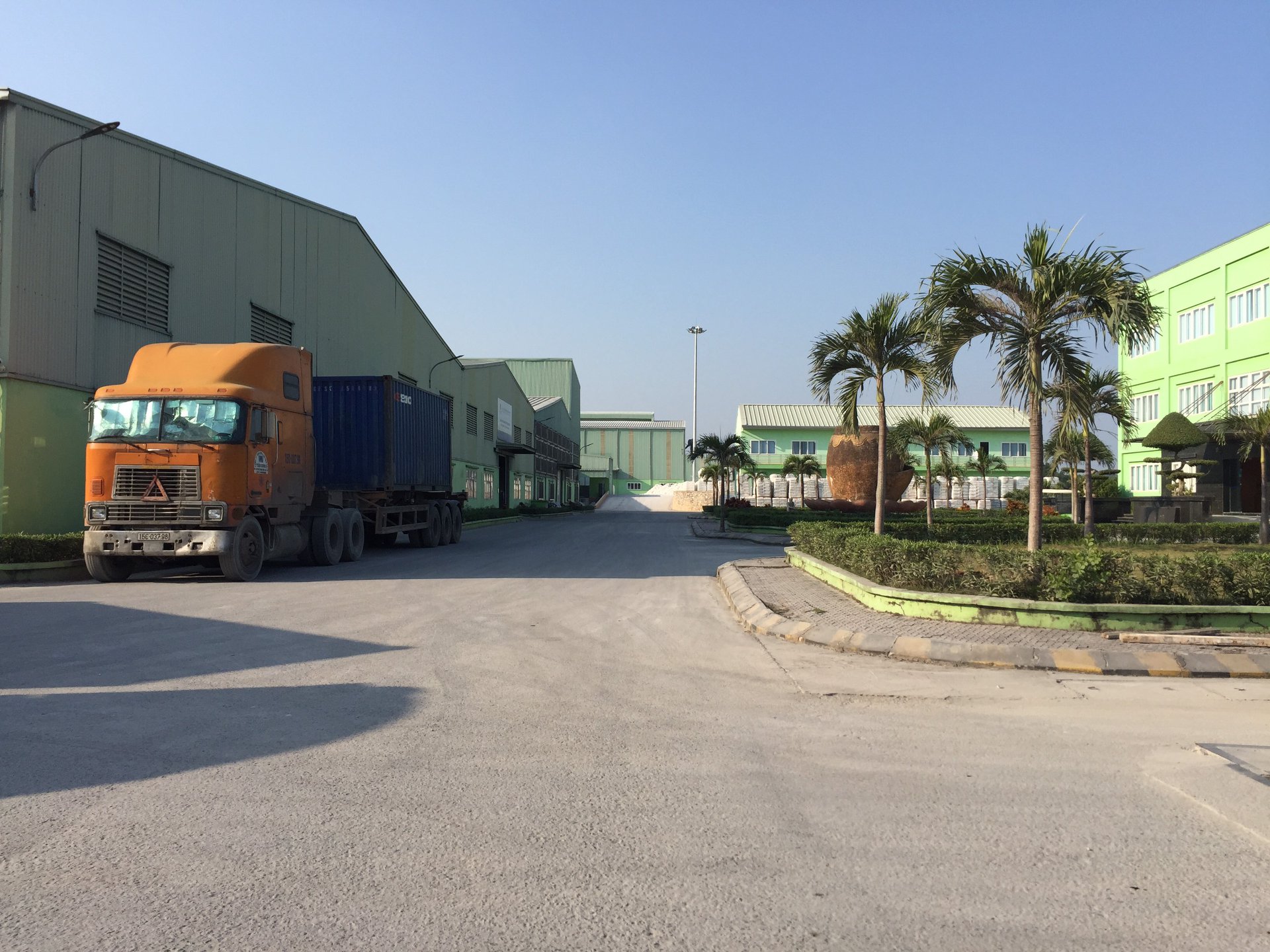 An Tiến Industries lên tiếng việc cổ phiếu tăng trần 5 phiên liên tiếp  - Ảnh 1.