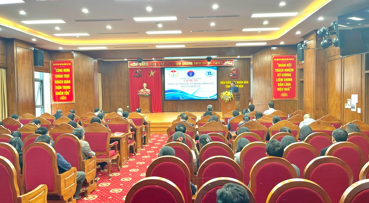 Hội Luật gia tỉnh Thanh Hoá tập huấn nâng cao năng lực phòng, chống tác hại thuốc lá- Ảnh 1.