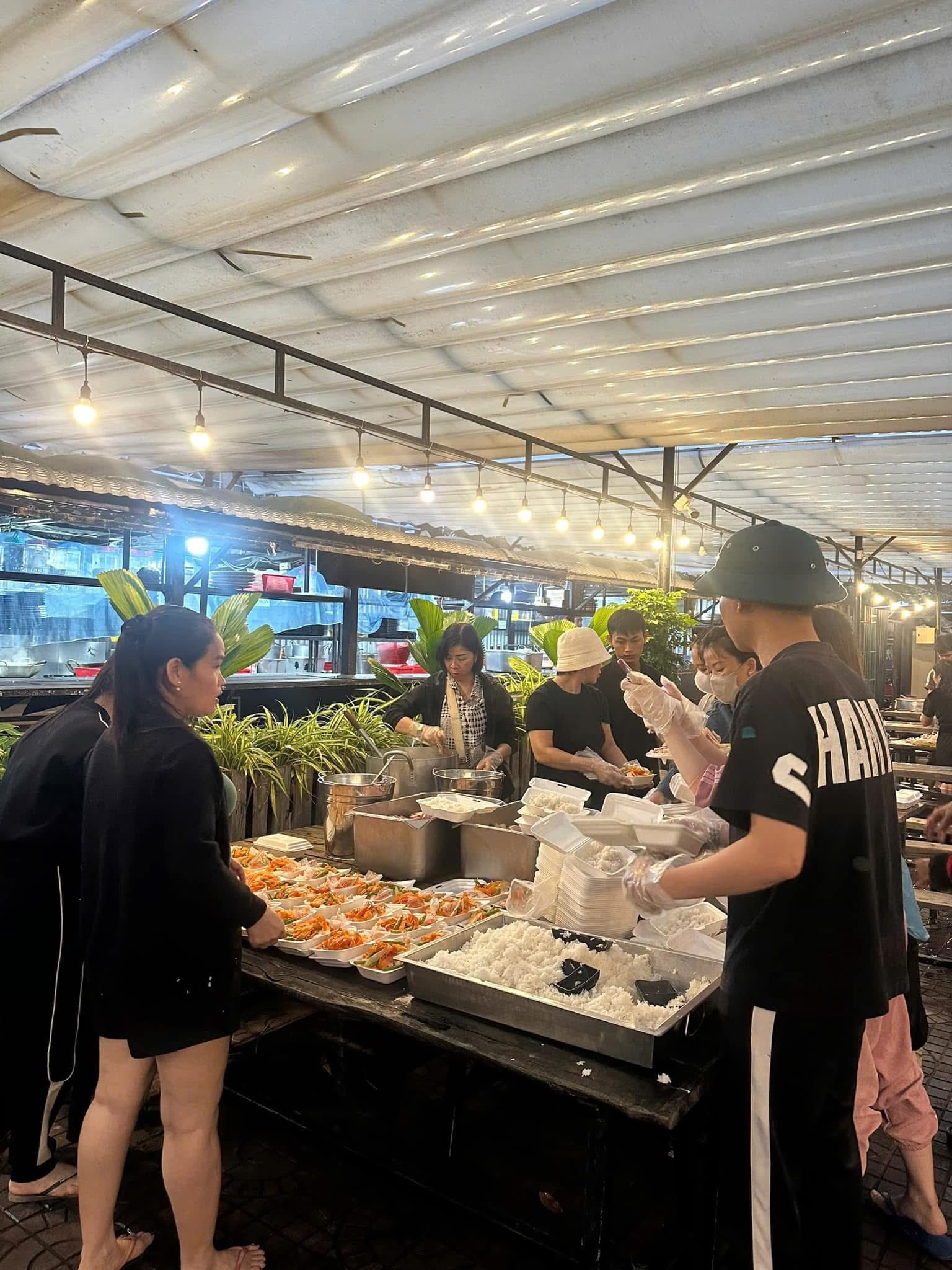 Tấm lòng của người dân xứ Nghệ gửi tới bà con vùng lũ Nam Trung Bộ và Tây Nguyên - Ảnh 15.