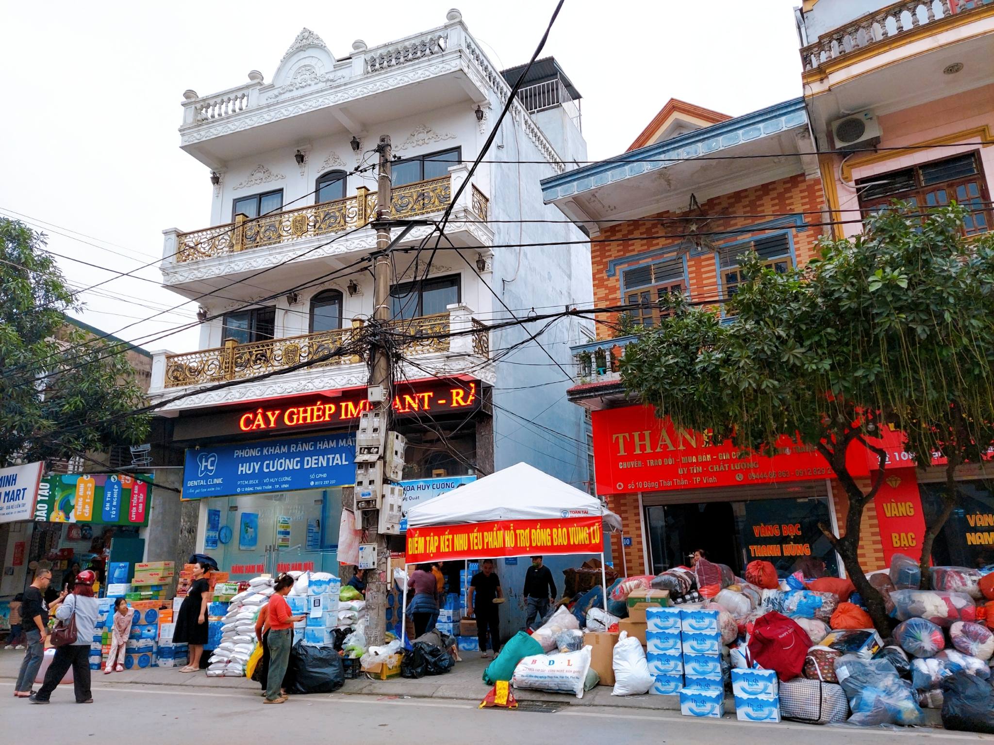 Tấm lòng của người dân xứ Nghệ gửi tới bà con vùng lũ Nam Trung Bộ và Tây Nguyên - Ảnh 6.