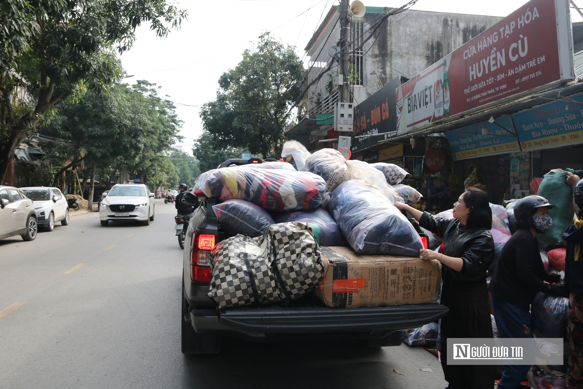 Tấm lòng của người dân xứ Nghệ gửi tới bà con vùng lũ Nam Trung Bộ và Tây Nguyên - Ảnh 2.