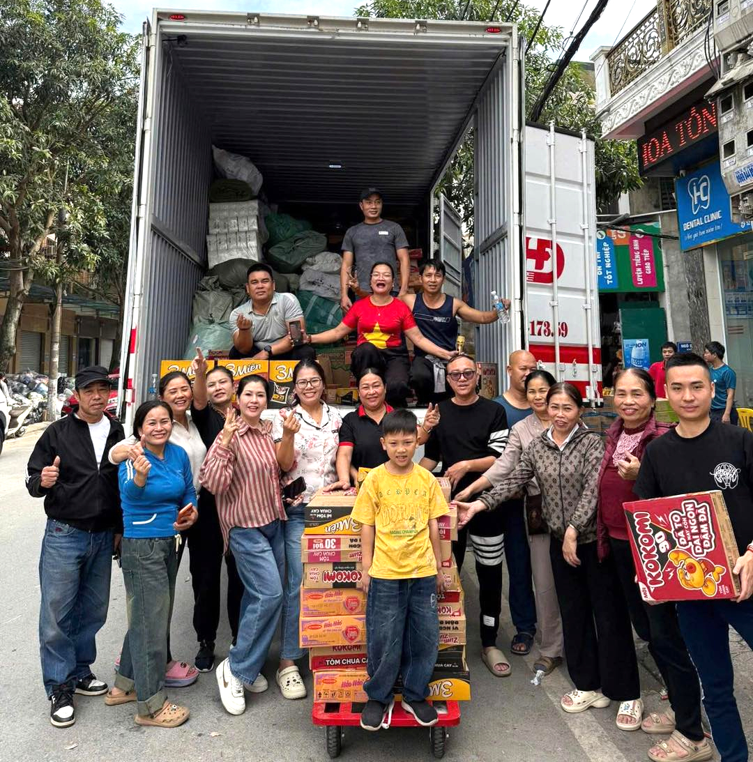 Tấm lòng của người dân xứ Nghệ gửi tới bà con vùng lũ Nam Trung Bộ và Tây Nguyên - Ảnh 14.