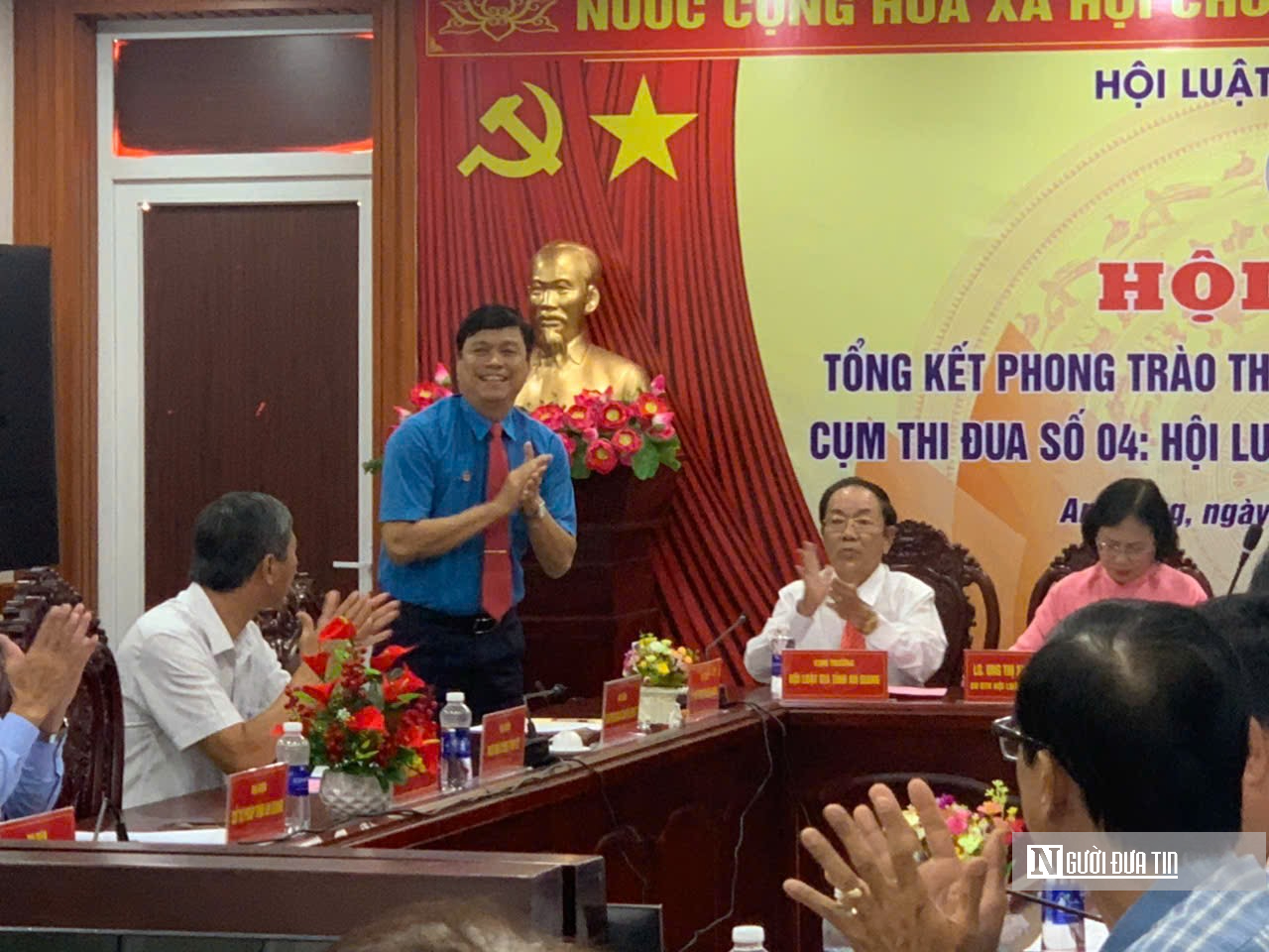 Lan tỏa tinh thần thượng tôn pháp luật: Dấu ấn nổi bật của Cụm thi đua Hội Luật gia các tỉnh, thành phố Nam Bộ năm 2025- Ảnh 4.