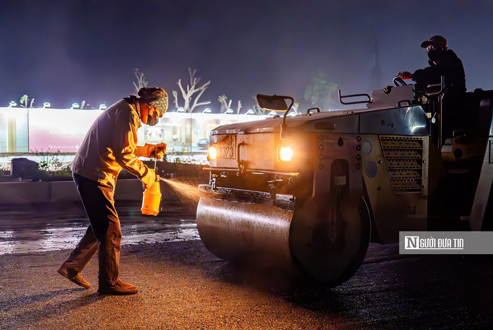 Hà Nội: Nhộn nhịp trên công trường đường nghìn tỷ thi công xuyên đêm- Ảnh 8.