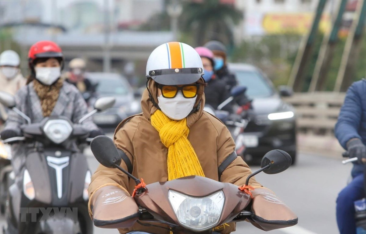 Không khí lạnh "lạ thường" dồn dập, dự báo ngày rét nhất - Ảnh 1.
