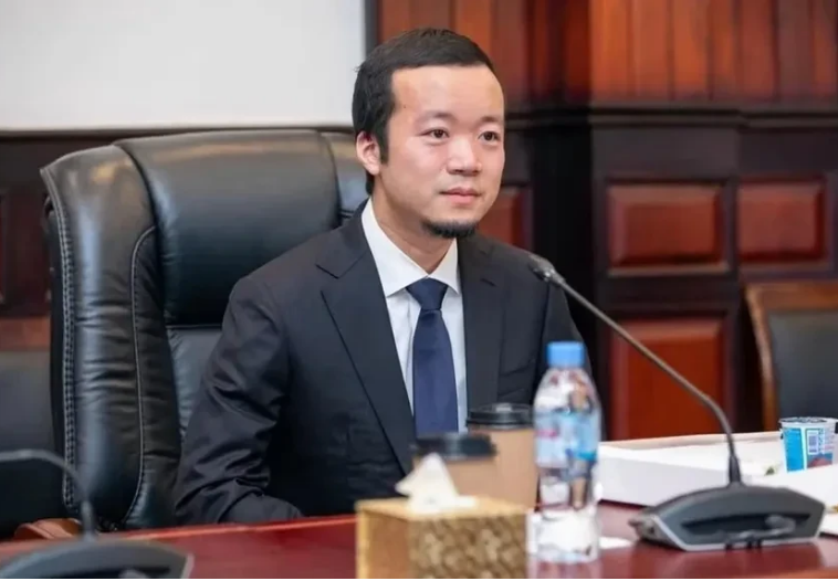 Lộ diện "mắt xích bí ẩn" trong mạng lưới lừa đảo của "ông trùm" Trần Chí  - Ảnh 1.