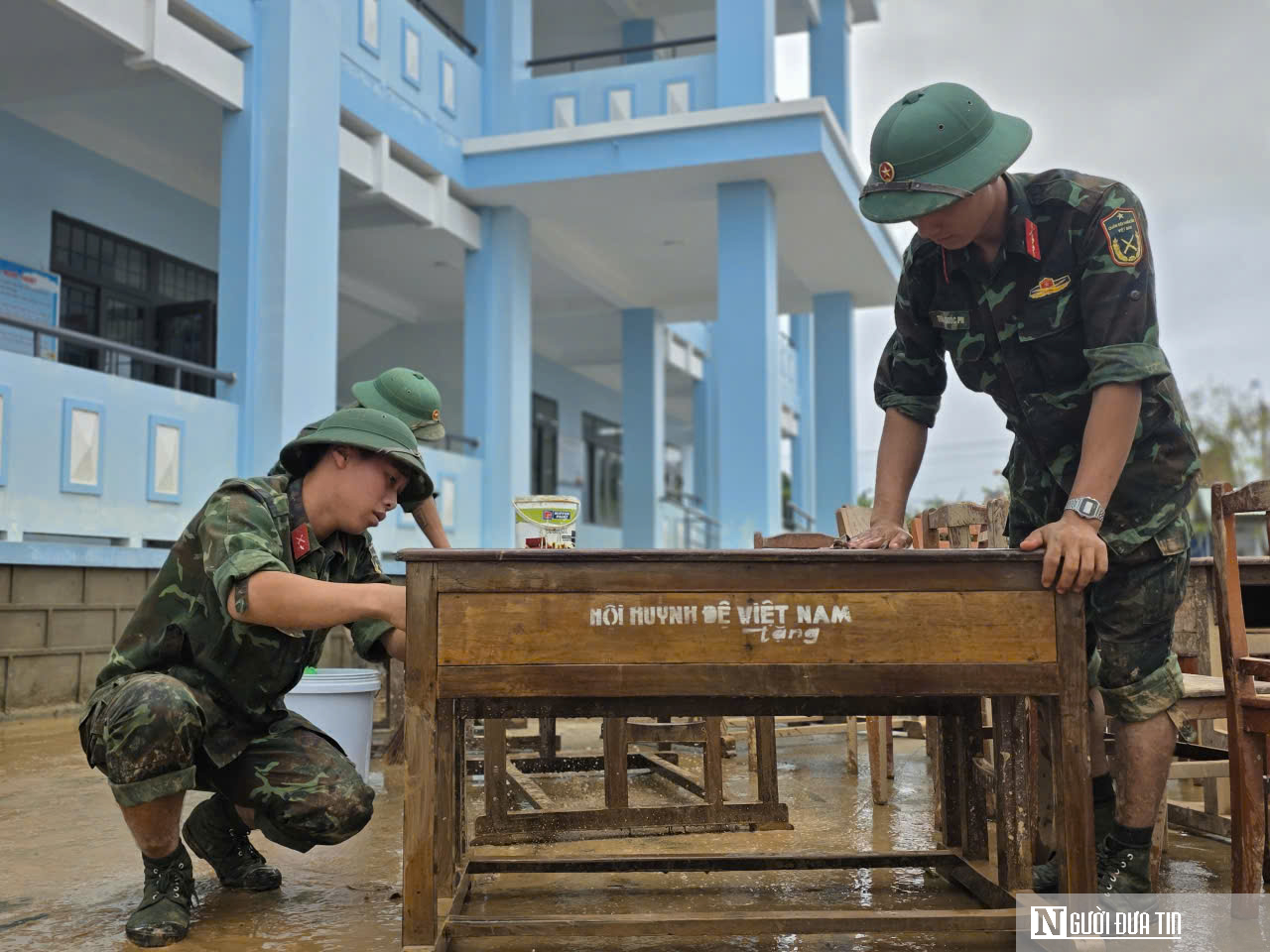 Giáo viên chạy lũ trong đêm và cuộc trở lại lớp học ở rốn lũ Hòa Thịnh- Ảnh 7.