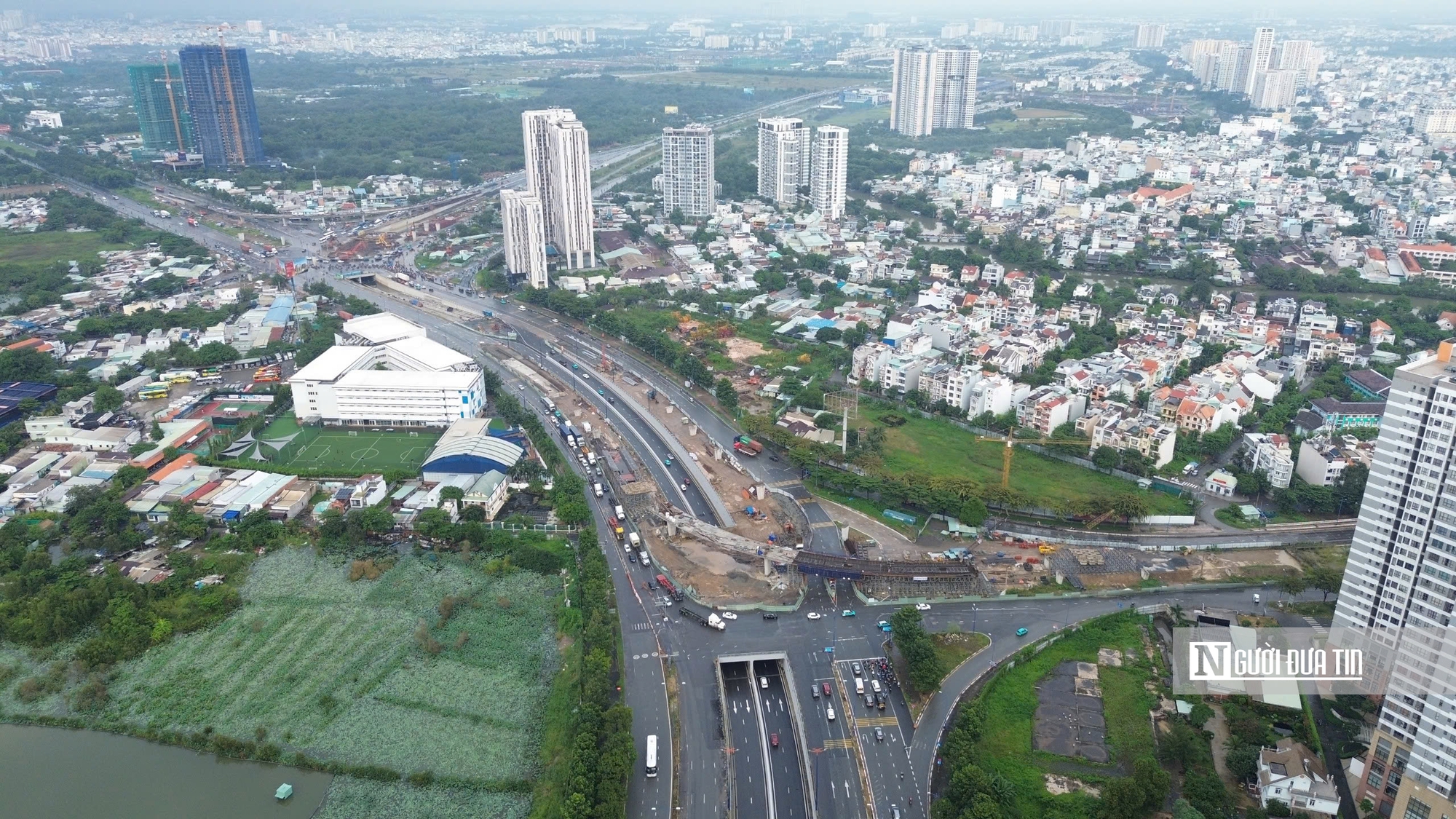 Hiện trạng nút giao thông 3.400 tỷ đồng ở Tp.HCM sau nhiều lần chậm tiến độ- Ảnh 4.