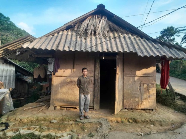 Chung tay dựng mái ấm cho gia đình khó khăn ở Lào Cai - Ảnh 1.