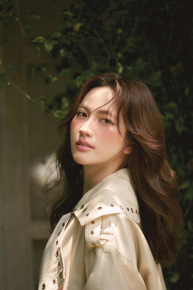 Nhan sắc đời thường của diễn viên vừa giành giải Nữ chính xuất sắc nhất tại Liên hoan phim Việt Nam - Ảnh 7.