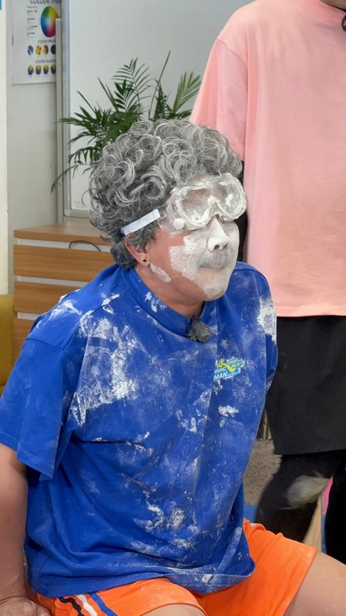 Lộ ảnh Trấn Thành bị bầm dập, tả tơi khiến fan xót xa - Ảnh 7.