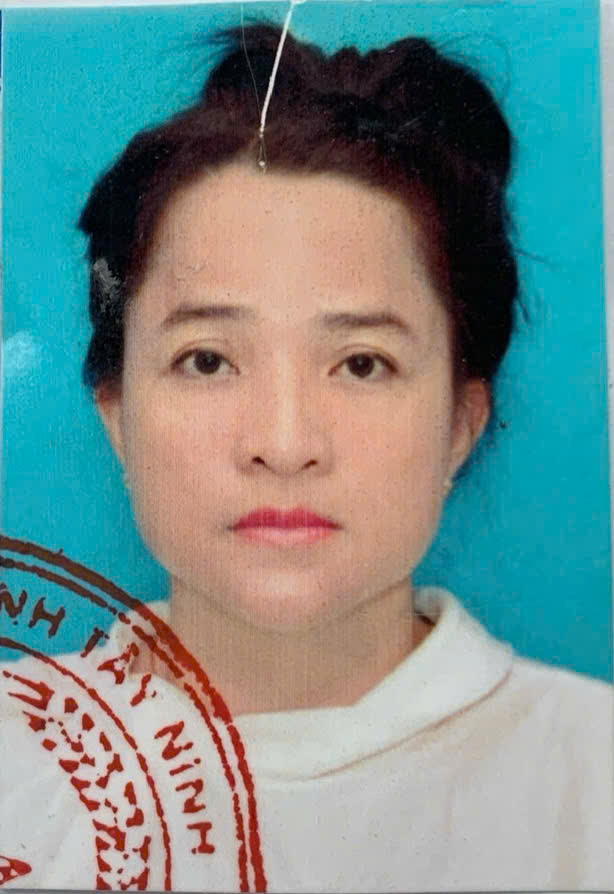 Tìm bị hại trong vụ người phụ nữ lừa đảo đất đai - Ảnh 1.