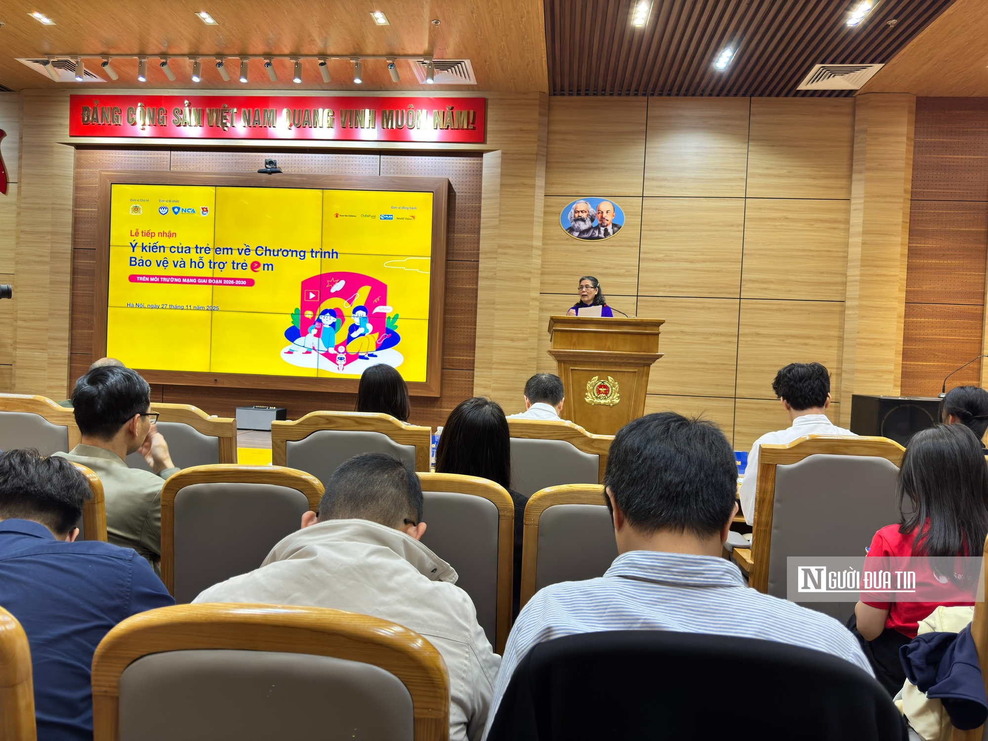 Lắng nghe tiếng nói của trẻ em để bảo vệ trẻ em an toàn trên không gian số- Ảnh 2.