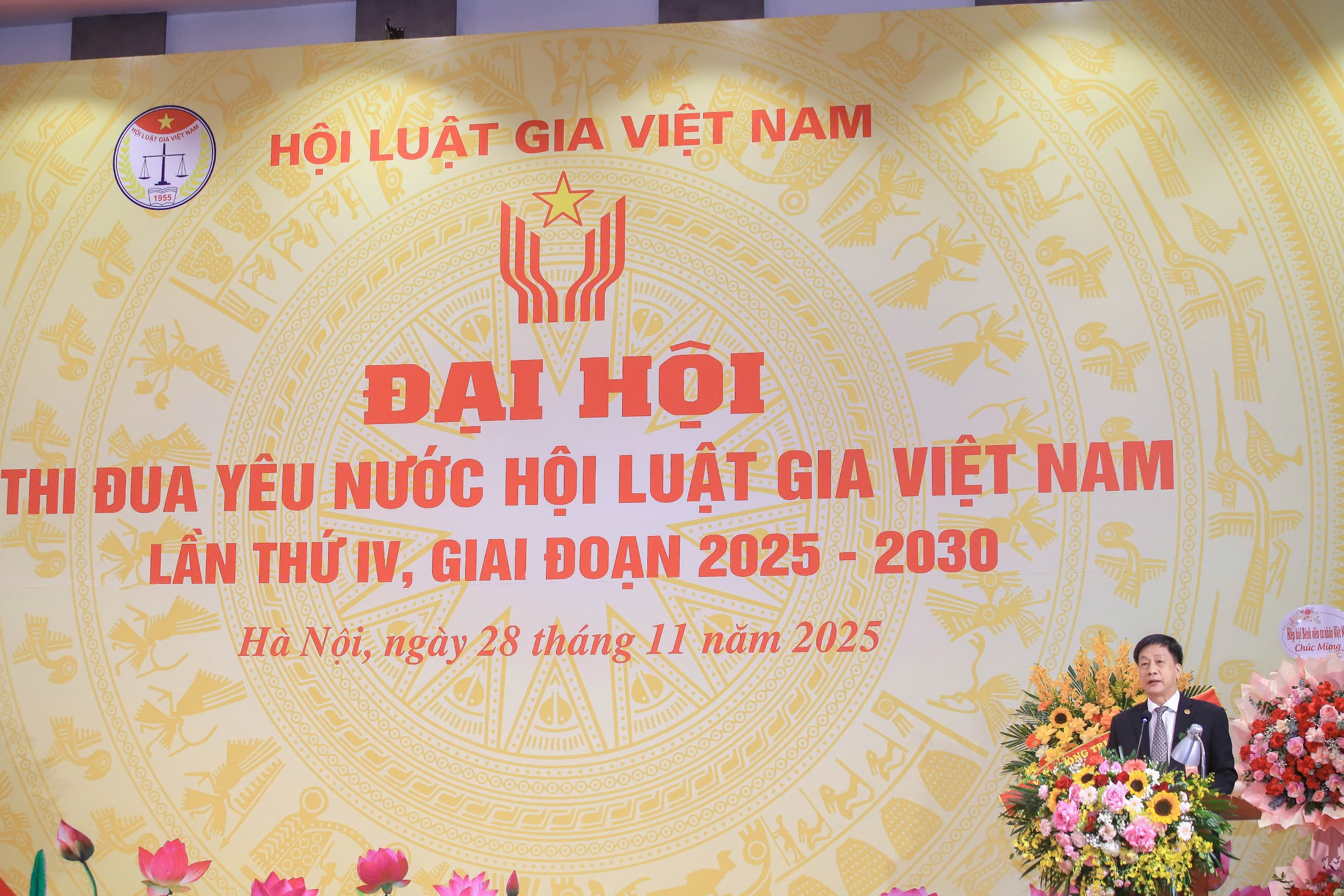Hội Luật gia phát huy vai trò phản biện xã hội trong góp ý dự thảo luật - Ảnh 2.