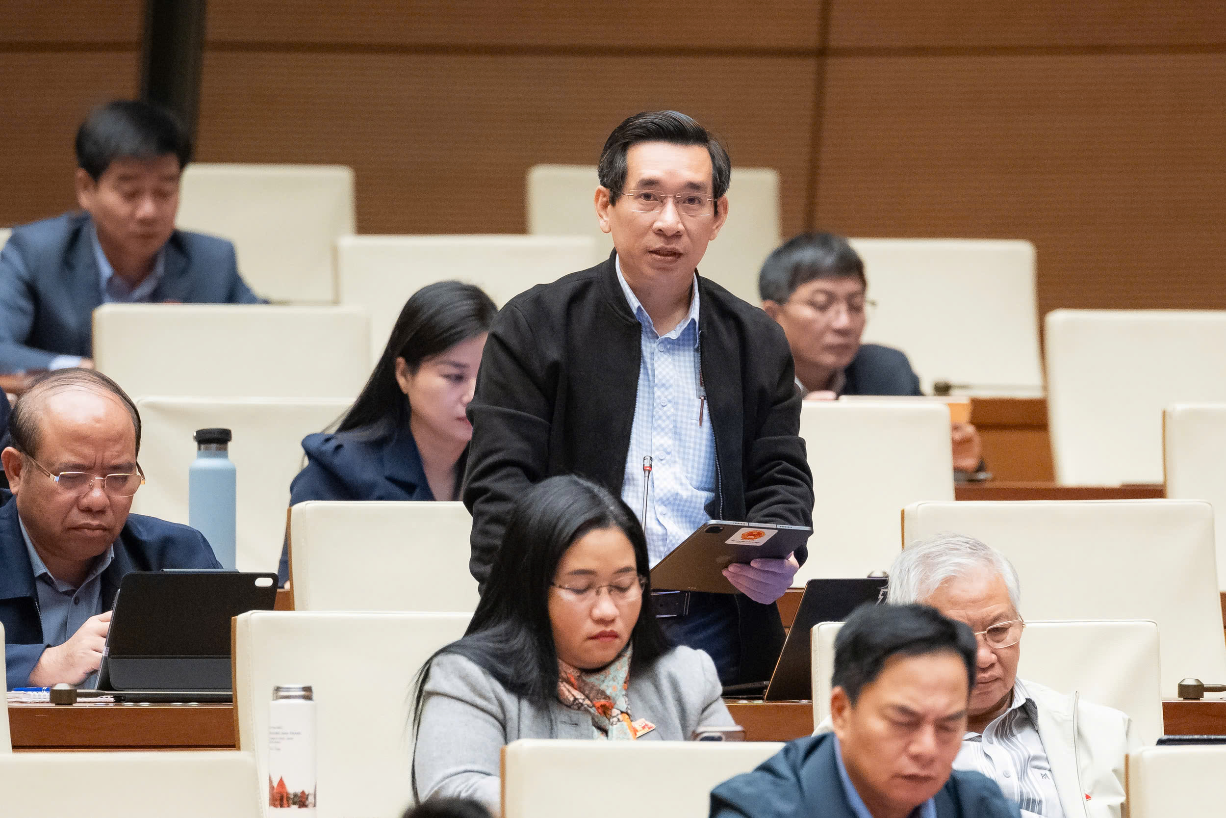 ĐBQH nêu lý do cần đưa chỉ số hạnh phúc vào Quy hoạch tổng thể quốc gia- Ảnh 1. ĐBQH nêu lý do cần đưa chỉ số hạnh phúc vào Quy hoạch tổng thể quốc gia- Ảnh 1.