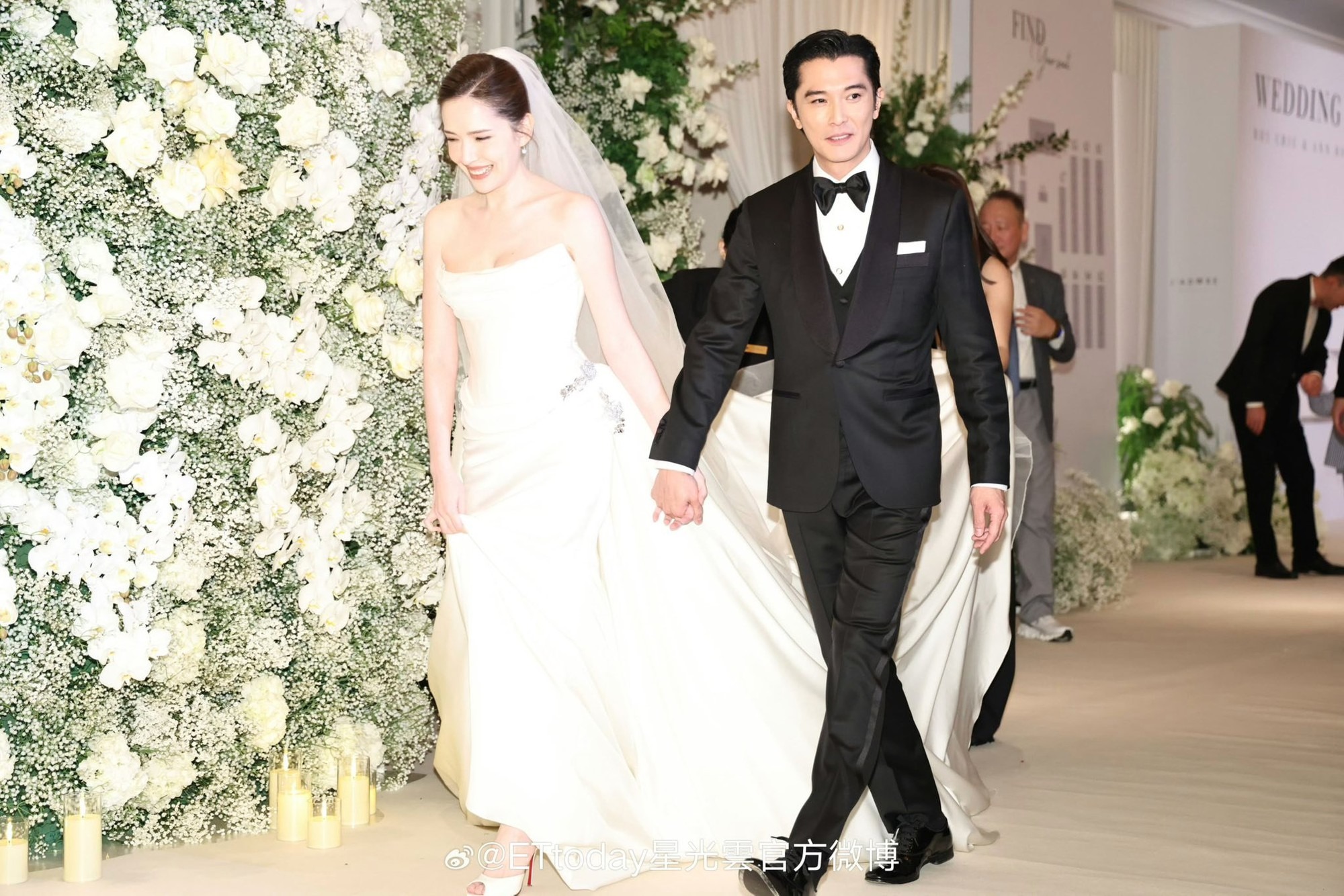 Cặp "trai hư - gái đẹp showbiz": Làm đám cưới hoành tráng, bất ngờ khoe quý tử 3 tháng tuổi - Ảnh 3.