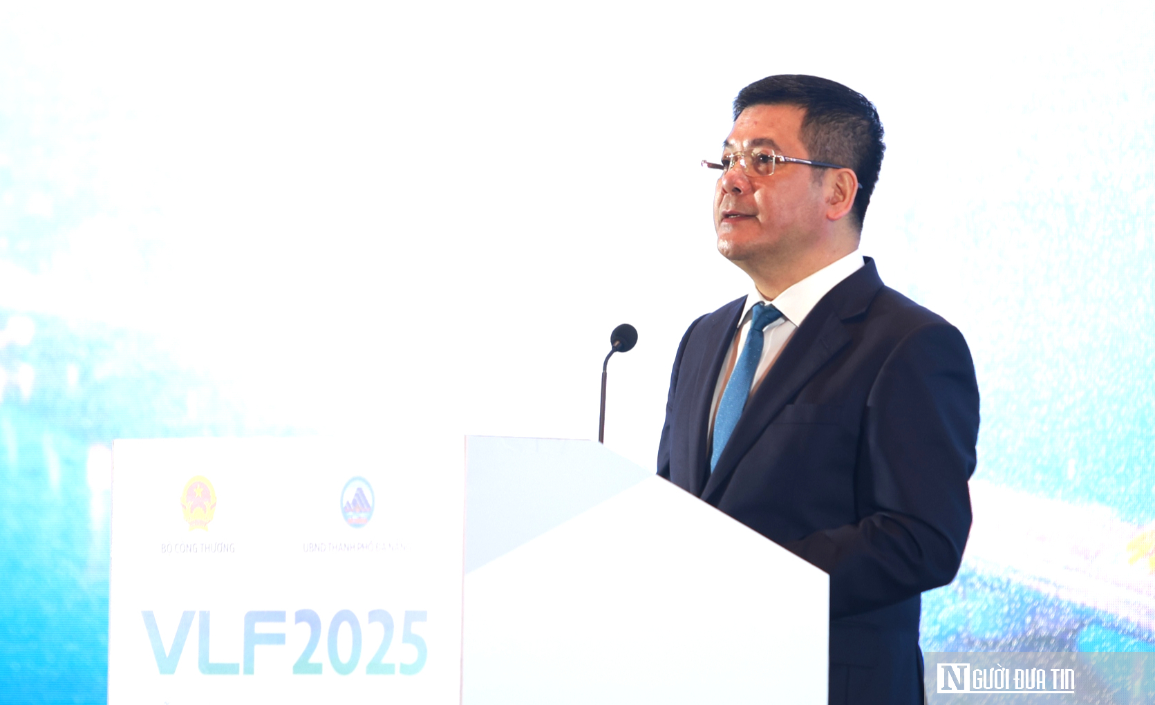 Tìm động lực bứt phá cho "mạch máu" logistics Việt Nam - Ảnh 1.