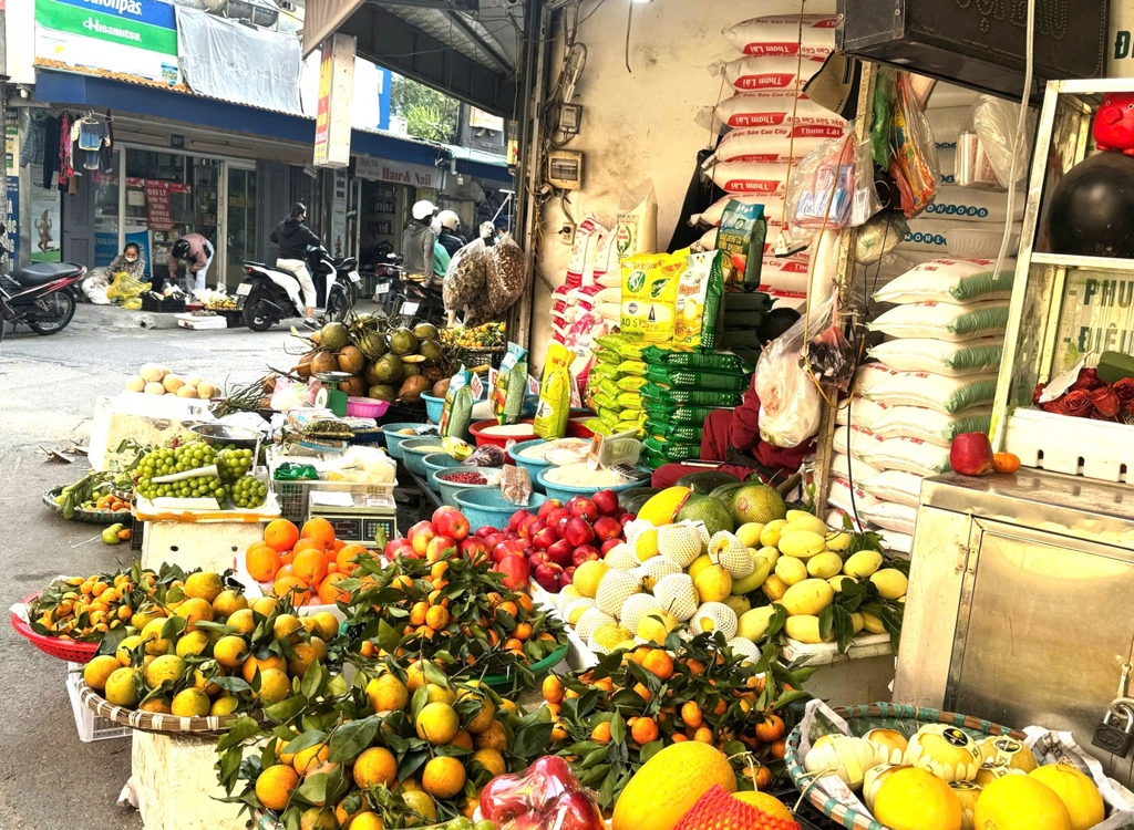 Đề xuất nâng ngưỡng doanh thu miễn thuế hộ kinh doanh lên 500 triệu đồng/năm - Ảnh 1.