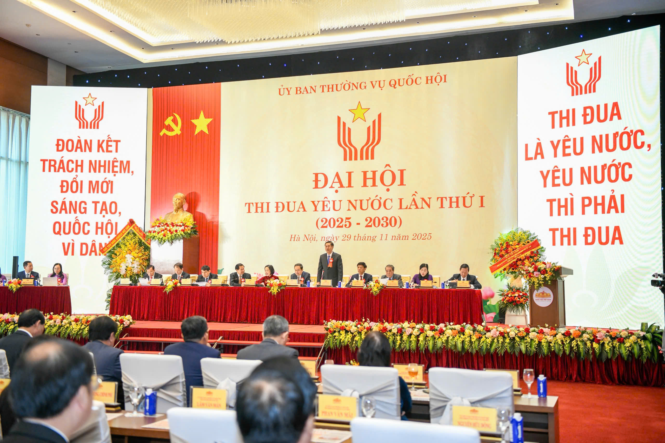 Thi đua phát huy vai trò, trách nhiệm của ĐBQH, sẵn sàng cống hiến, dám nghĩ, dám làm- Ảnh 2.